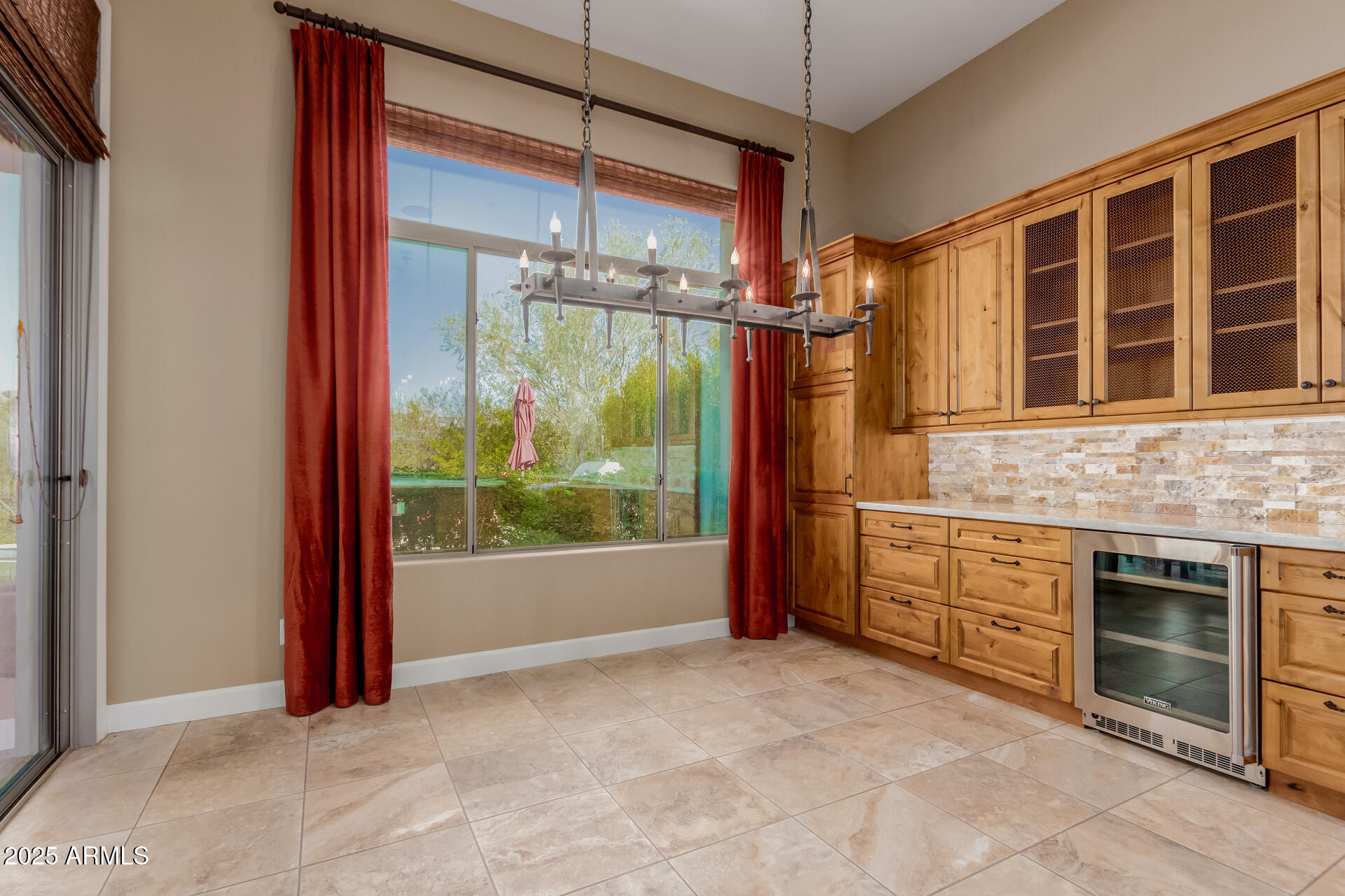 37267 NE Greythorn Circle