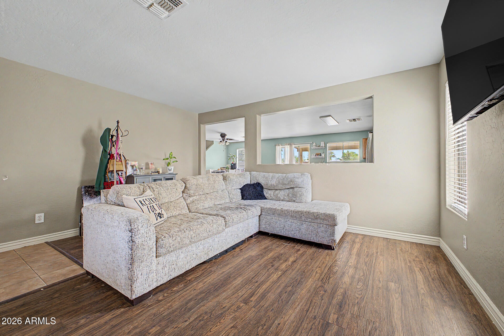 9905 W MIAMI Street