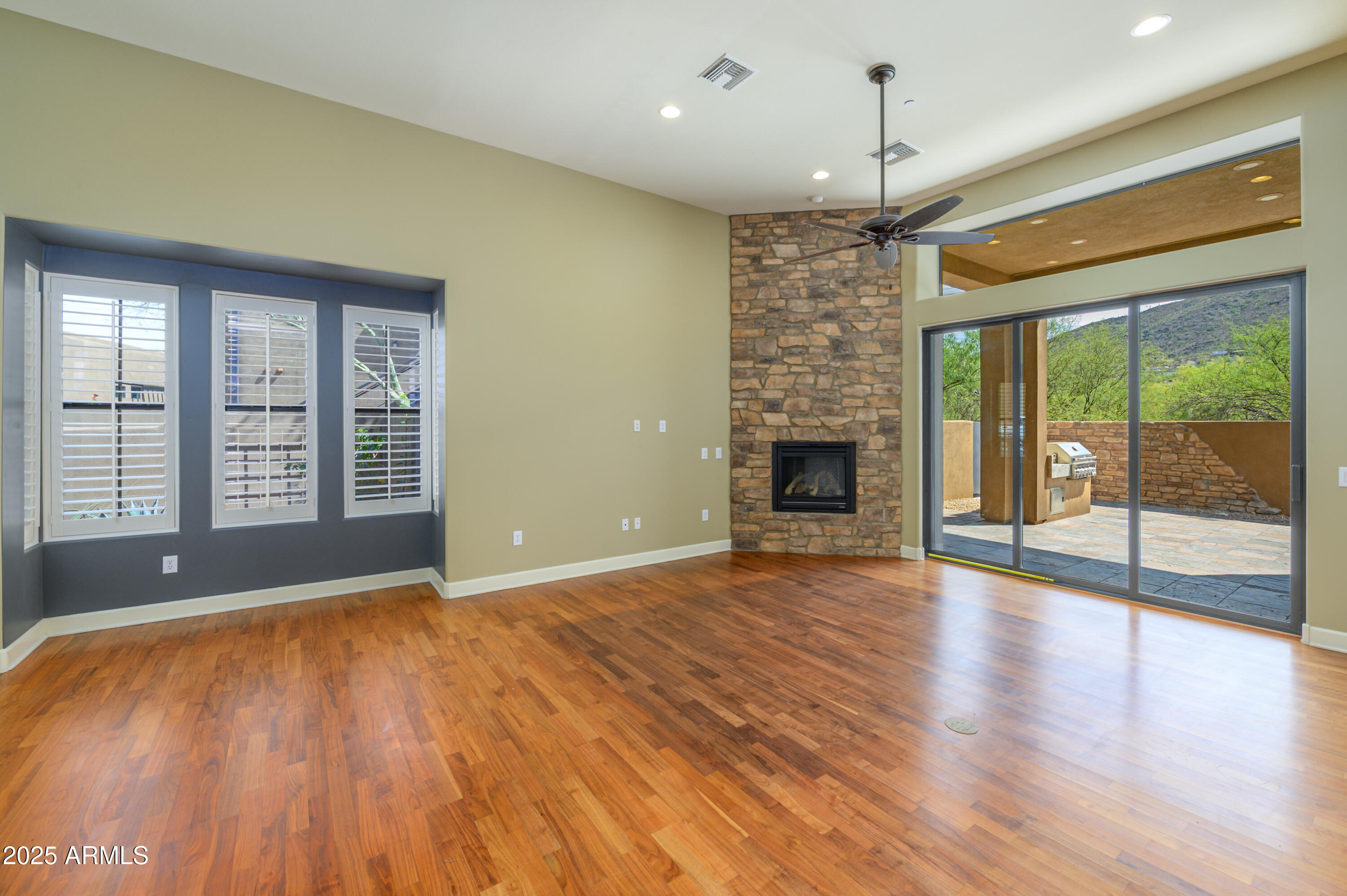 36600 N CAVE CREEK Road 4A