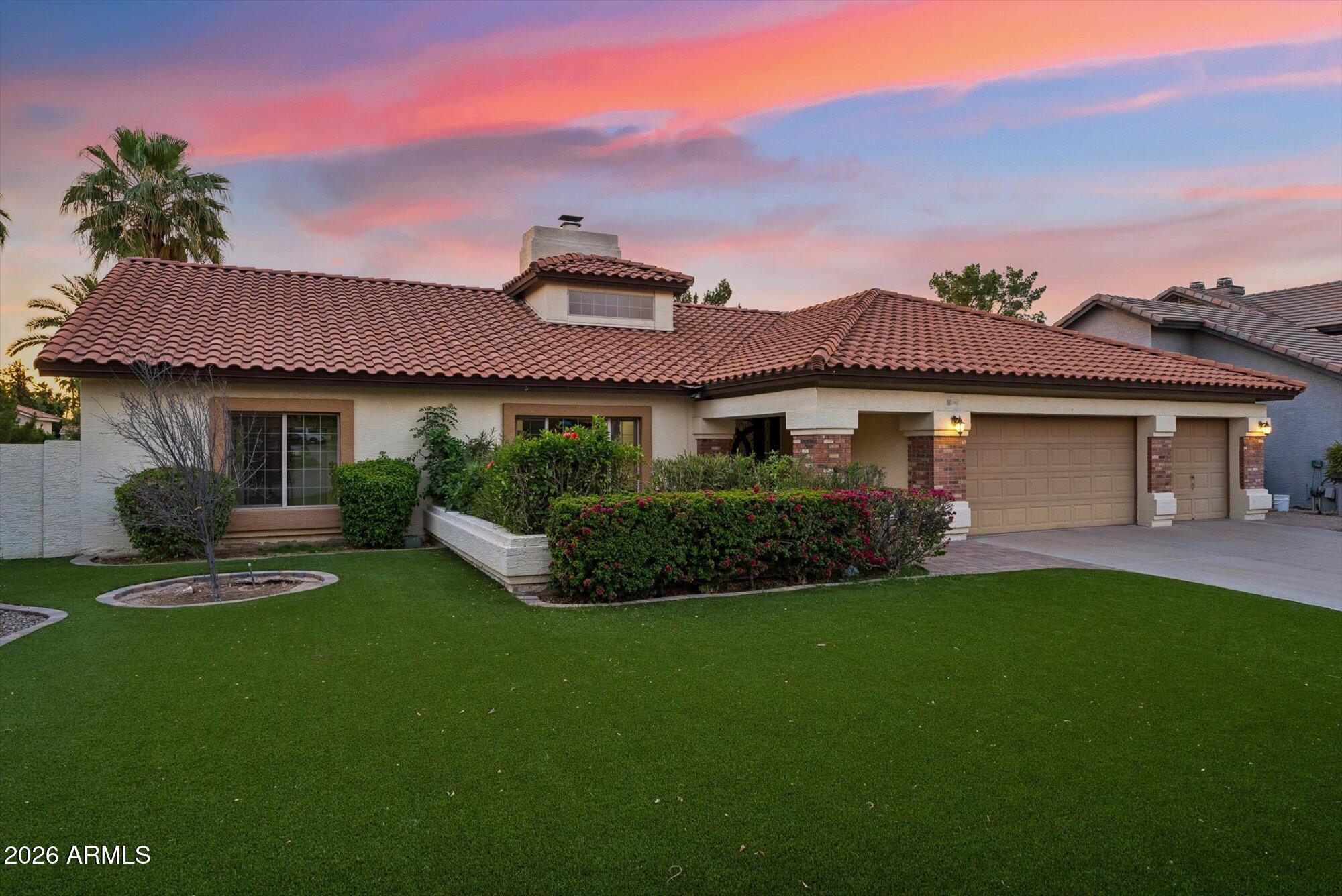 TANGLEWOOD COVE AT VAL VISTA LAKES LOT 1-115TR C - Residential