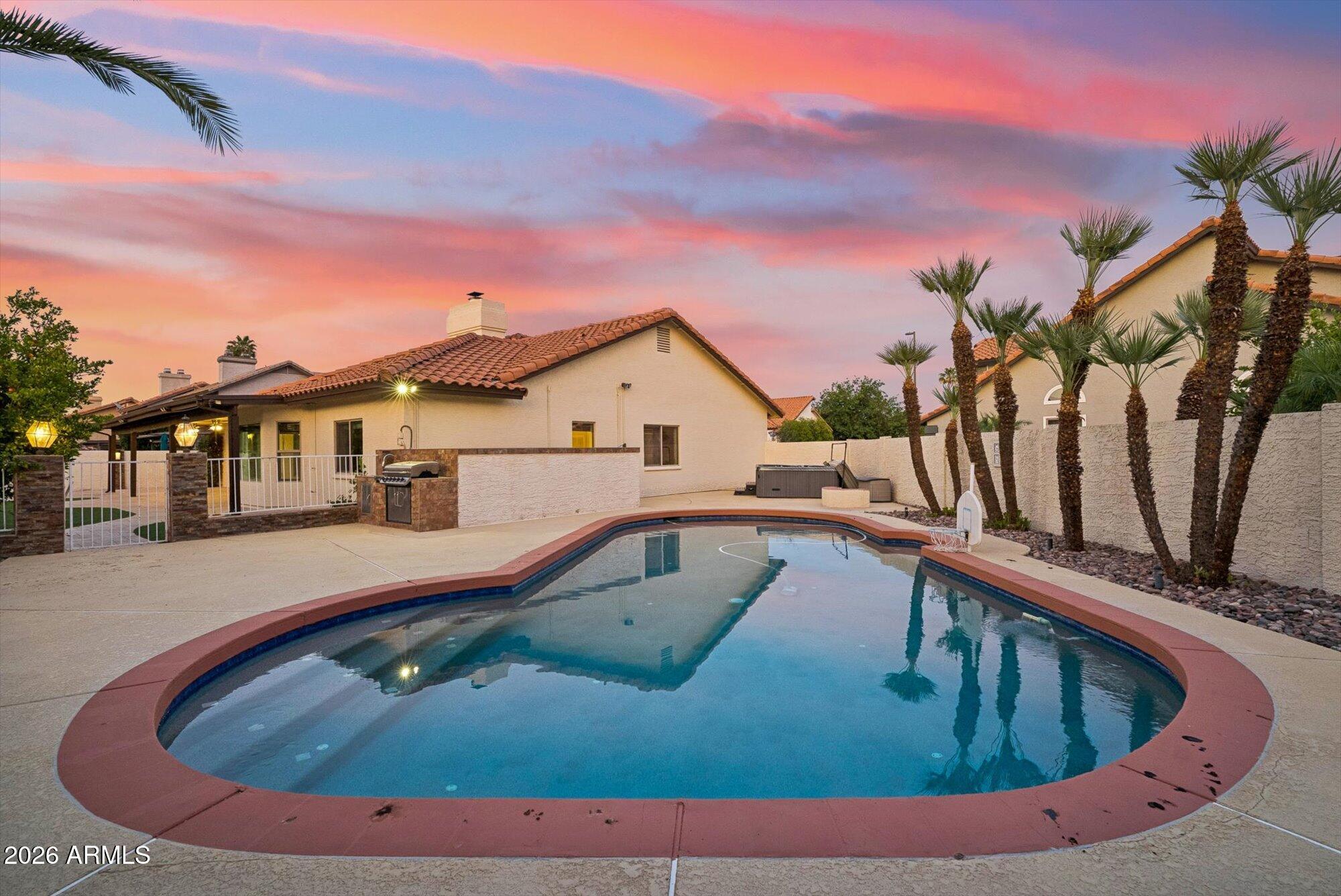 TANGLEWOOD COVE AT VAL VISTA LAKES LOT 1-115TR C - Residential