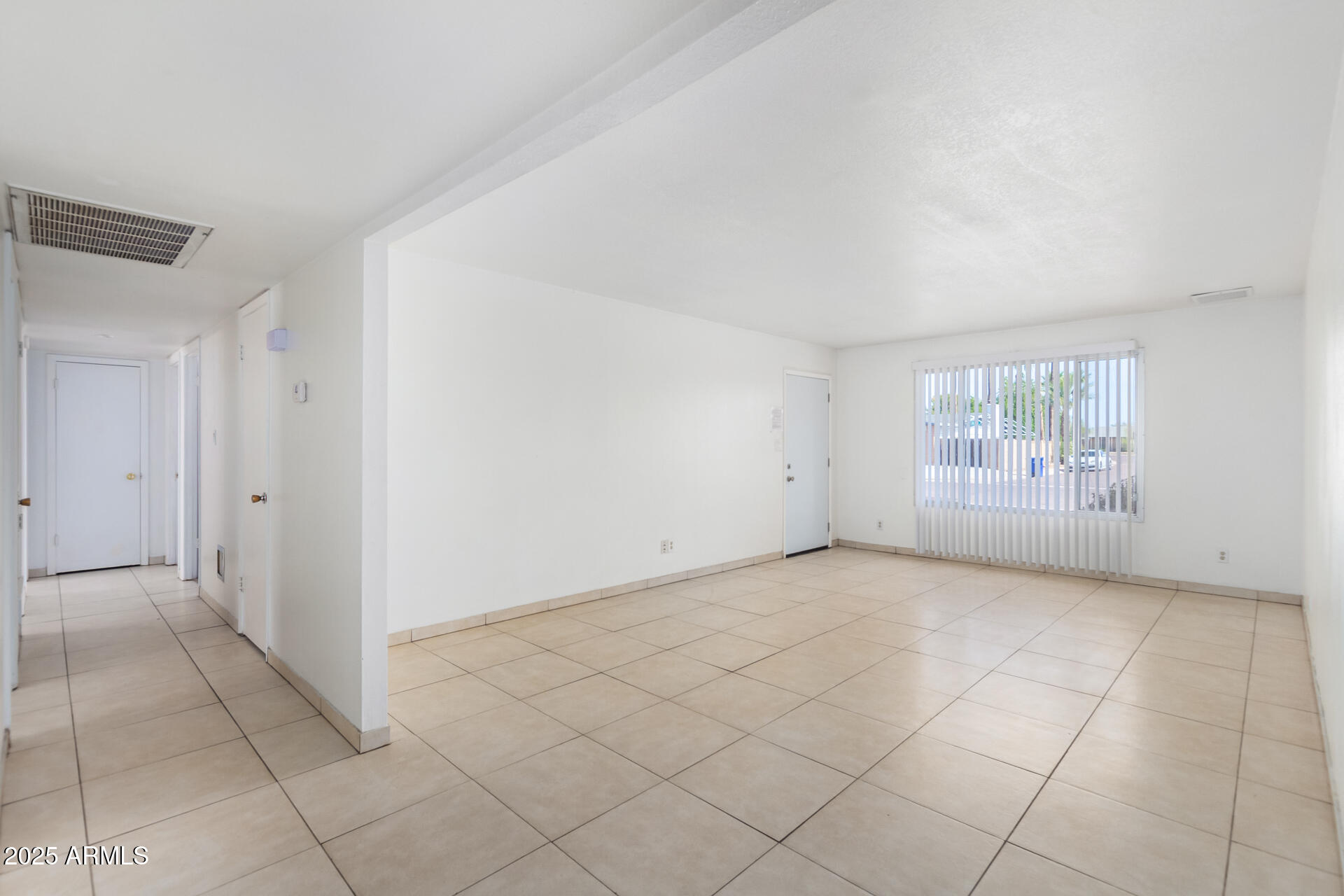 1348 E BROADMOR Drive