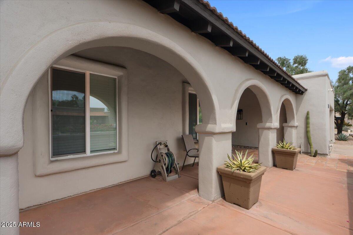 7634 N VIA DE MANANA Street