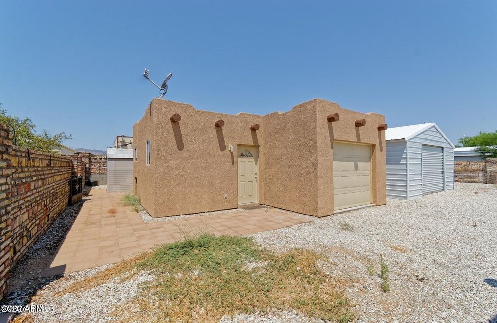 Photo of 49600 Opal Avenue, Quartzsite, AZ 85346 (MLS # 7000483)