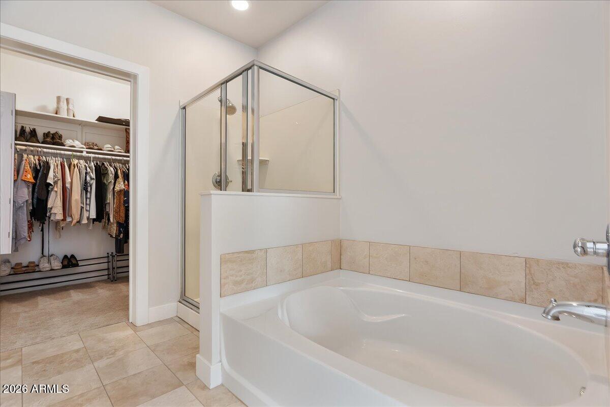 NORTH SHORE CONDOMINIUM 1 - Residential