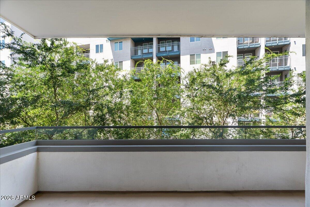 NORTH SHORE CONDOMINIUM 1 - Residential