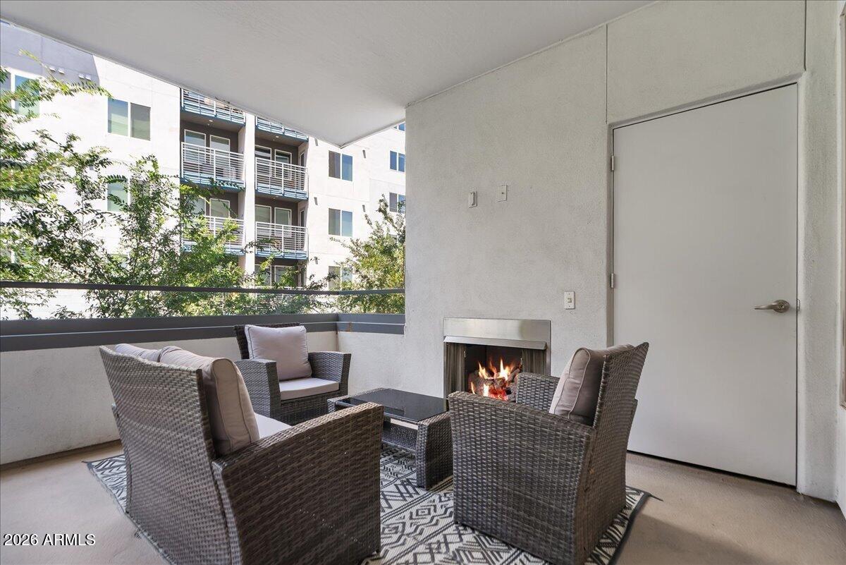 NORTH SHORE CONDOMINIUM 1 - Residential