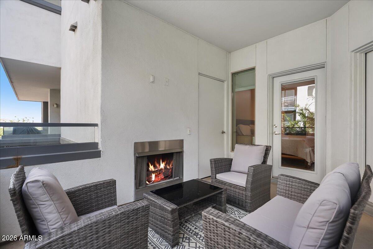 NORTH SHORE CONDOMINIUM 1 - Residential