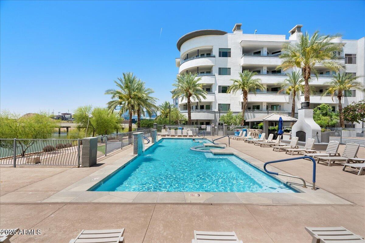 NORTH SHORE CONDOMINIUM 1 - Residential