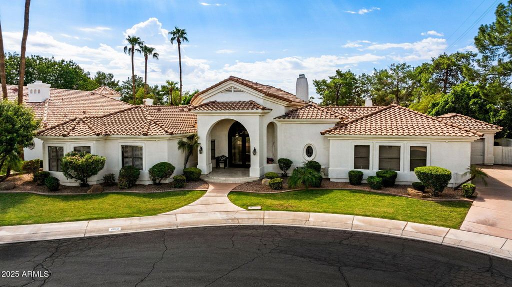 Photo of 1903 E Freeport Court, Gilbert, AZ 85234 (MLS # 6918173)