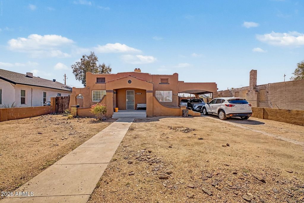 Photo of 326 N 18th Avenue, Phoenix, AZ 85007 (MLS # 7055964)
