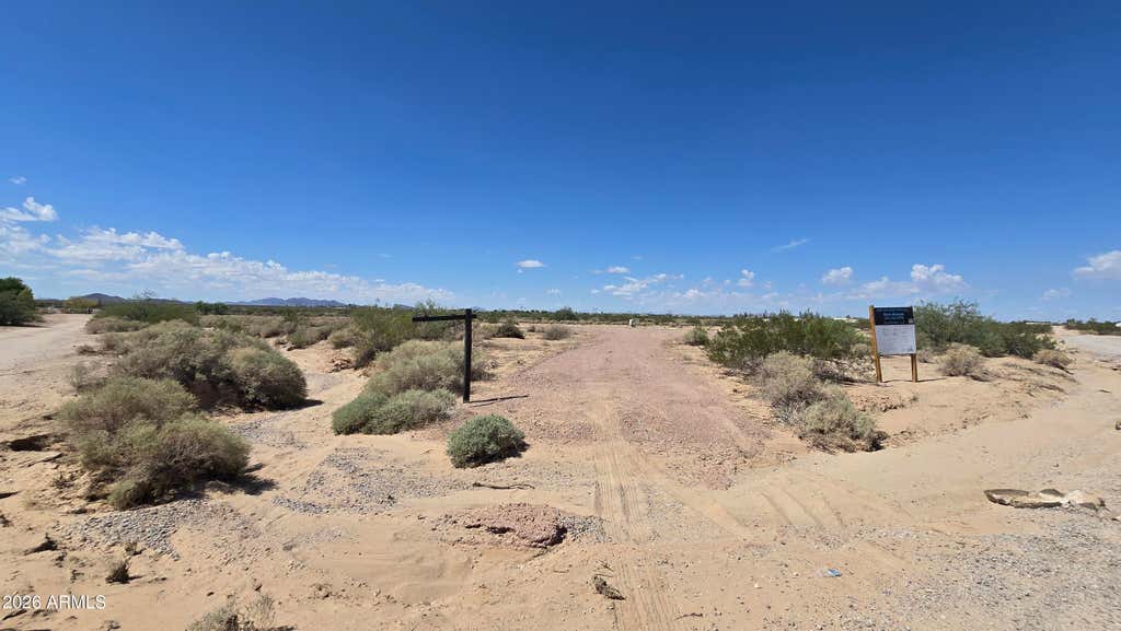 Photo of 63286 S 333rd Lane #-, Tonopah, AZ 85354 (MLS # 7033370)