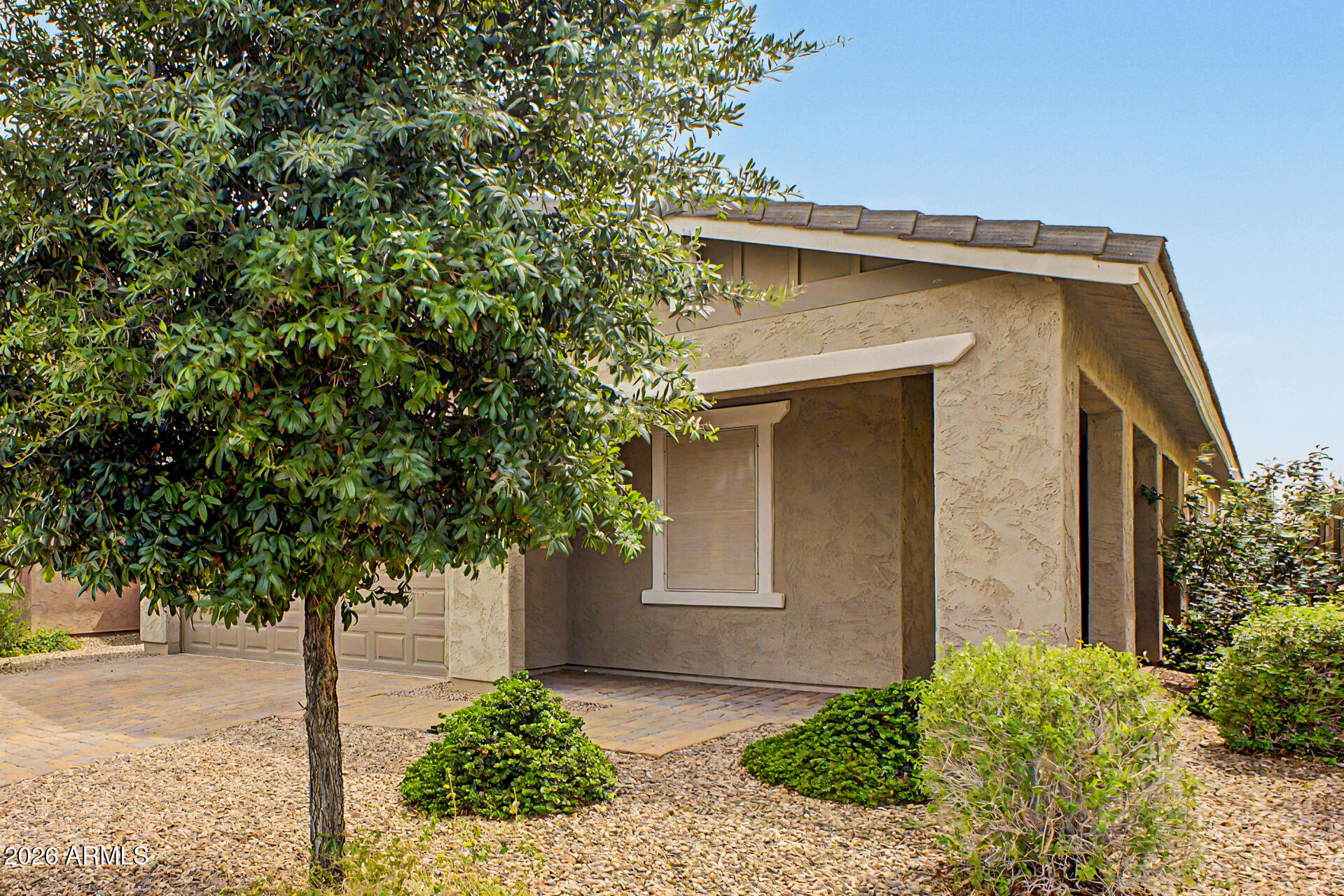 12117 W DESERT MOON Way