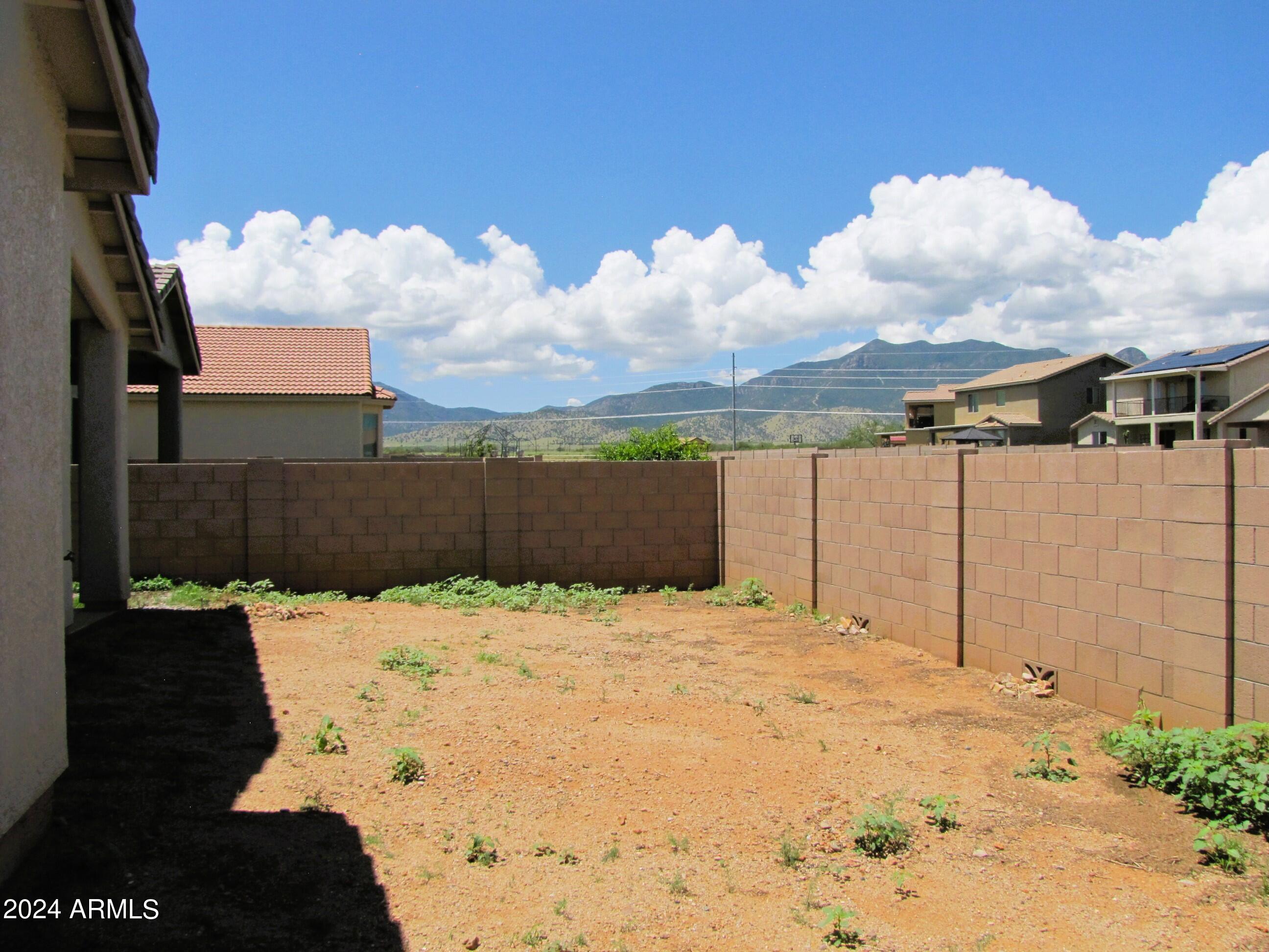 SUMMIT HEIGHTS - Residential Lease
