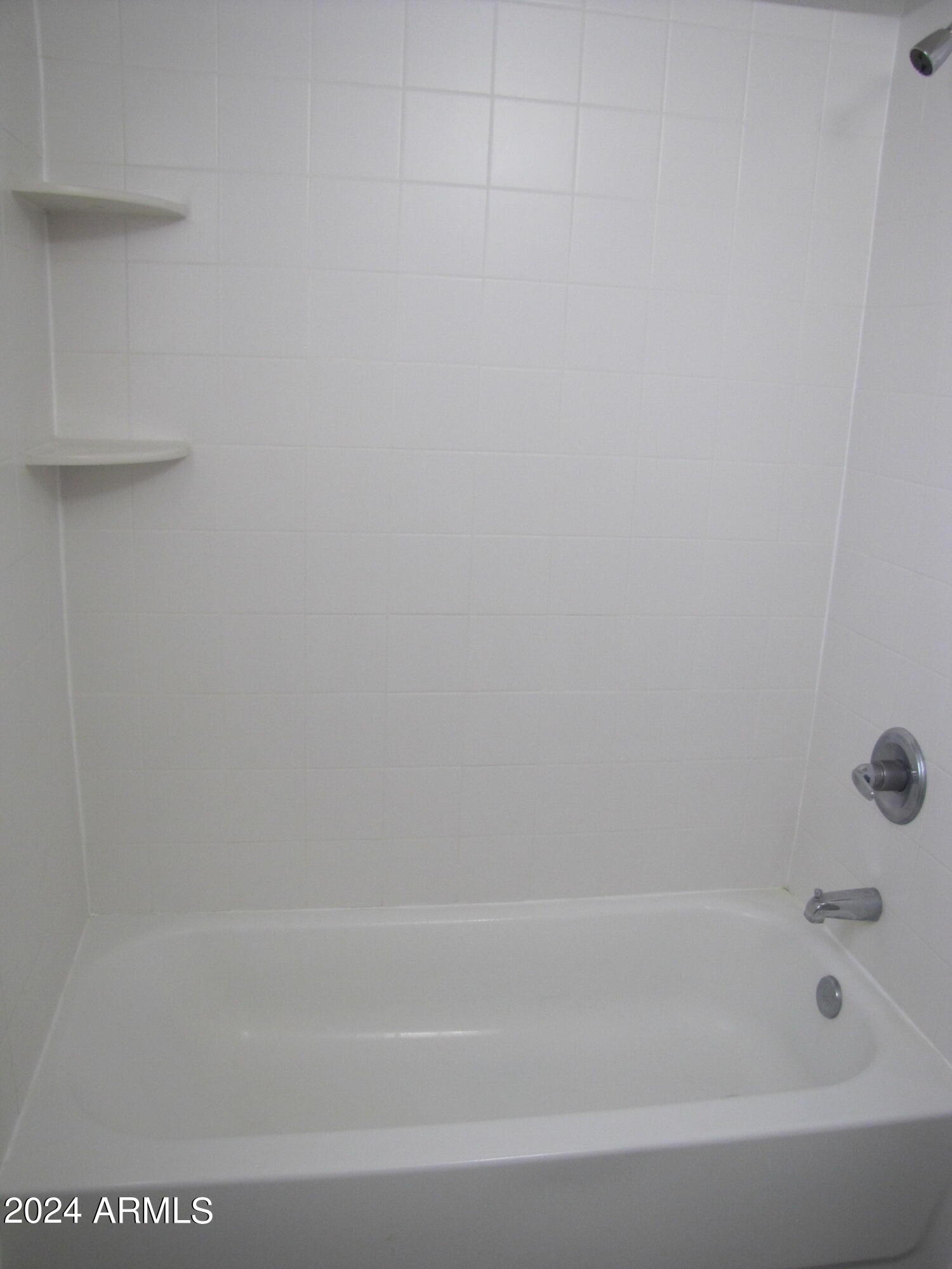 SUMMIT HEIGHTS - Residential Lease