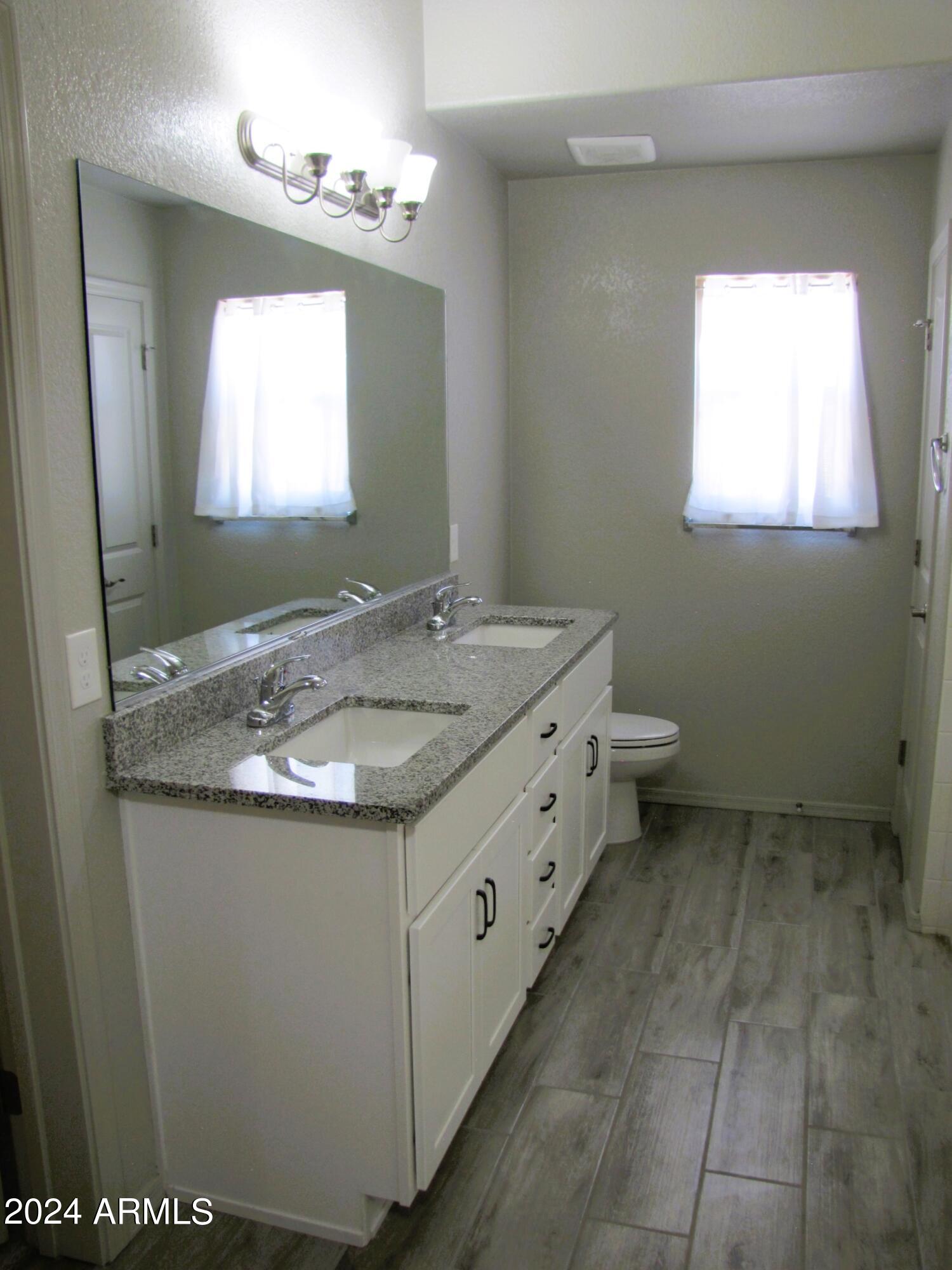 SUMMIT HEIGHTS - Residential Lease