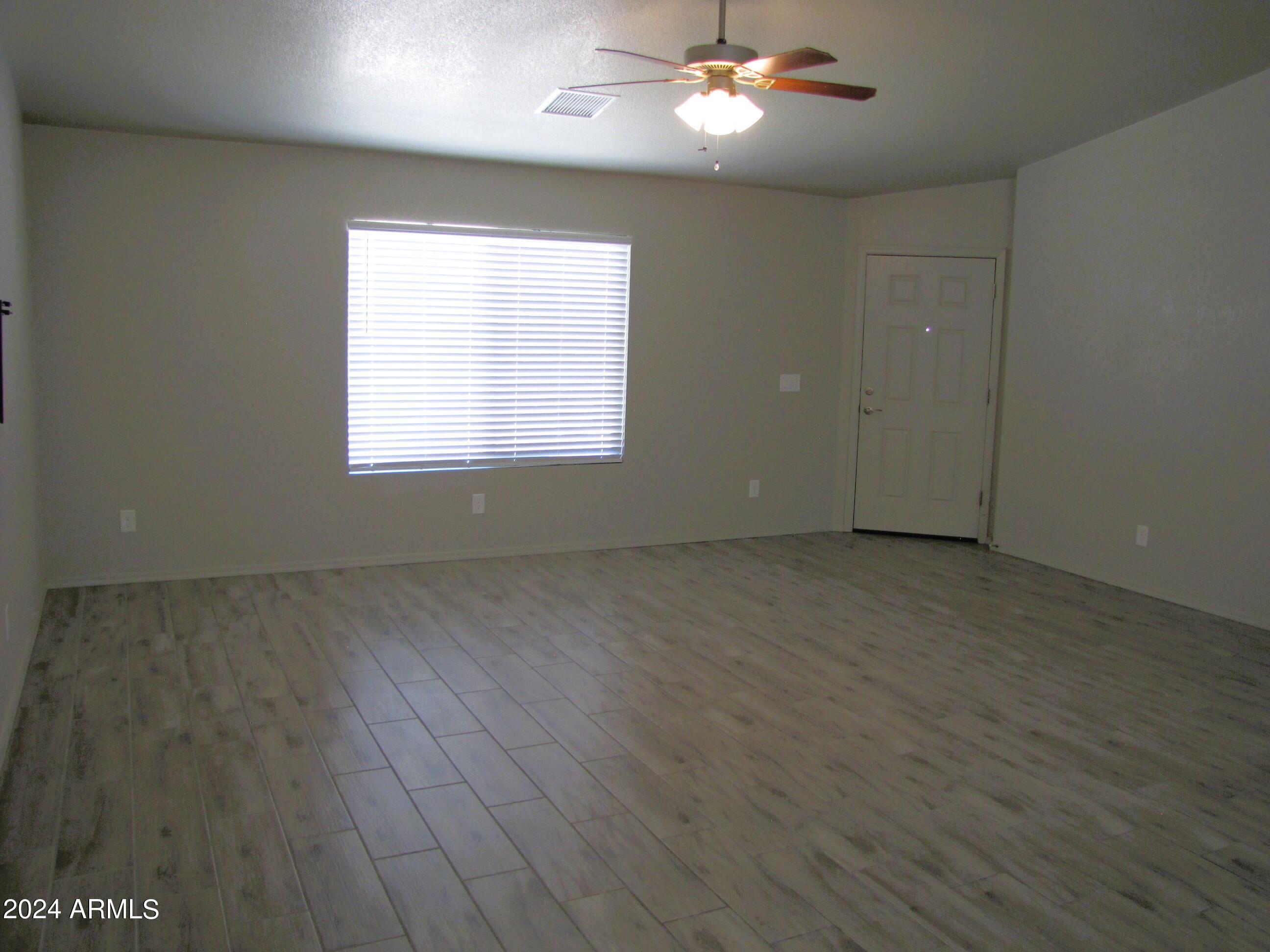 SUMMIT HEIGHTS - Residential Lease