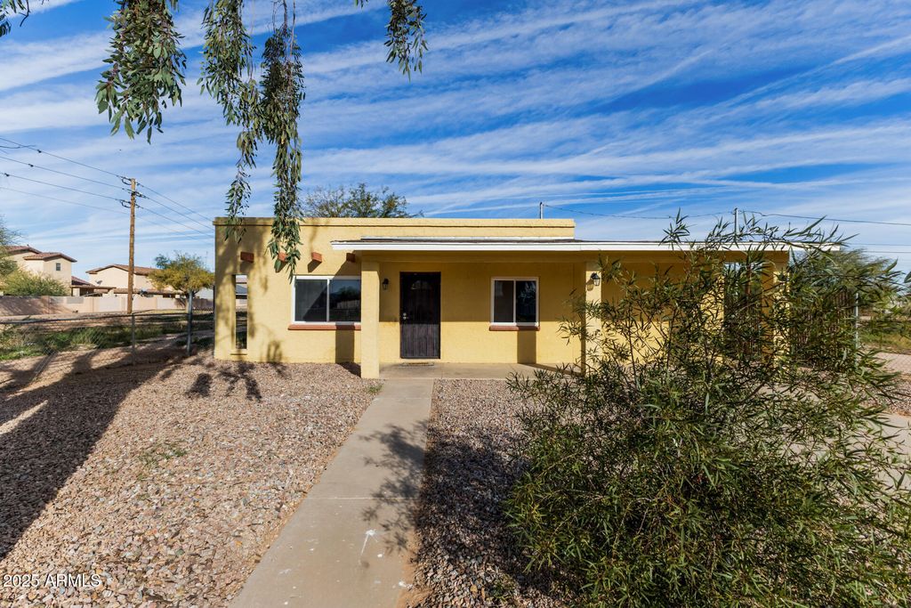 Photo of 746 W Ocotillo Street, Casa Grande, AZ 85122 (MLS # 6960692)