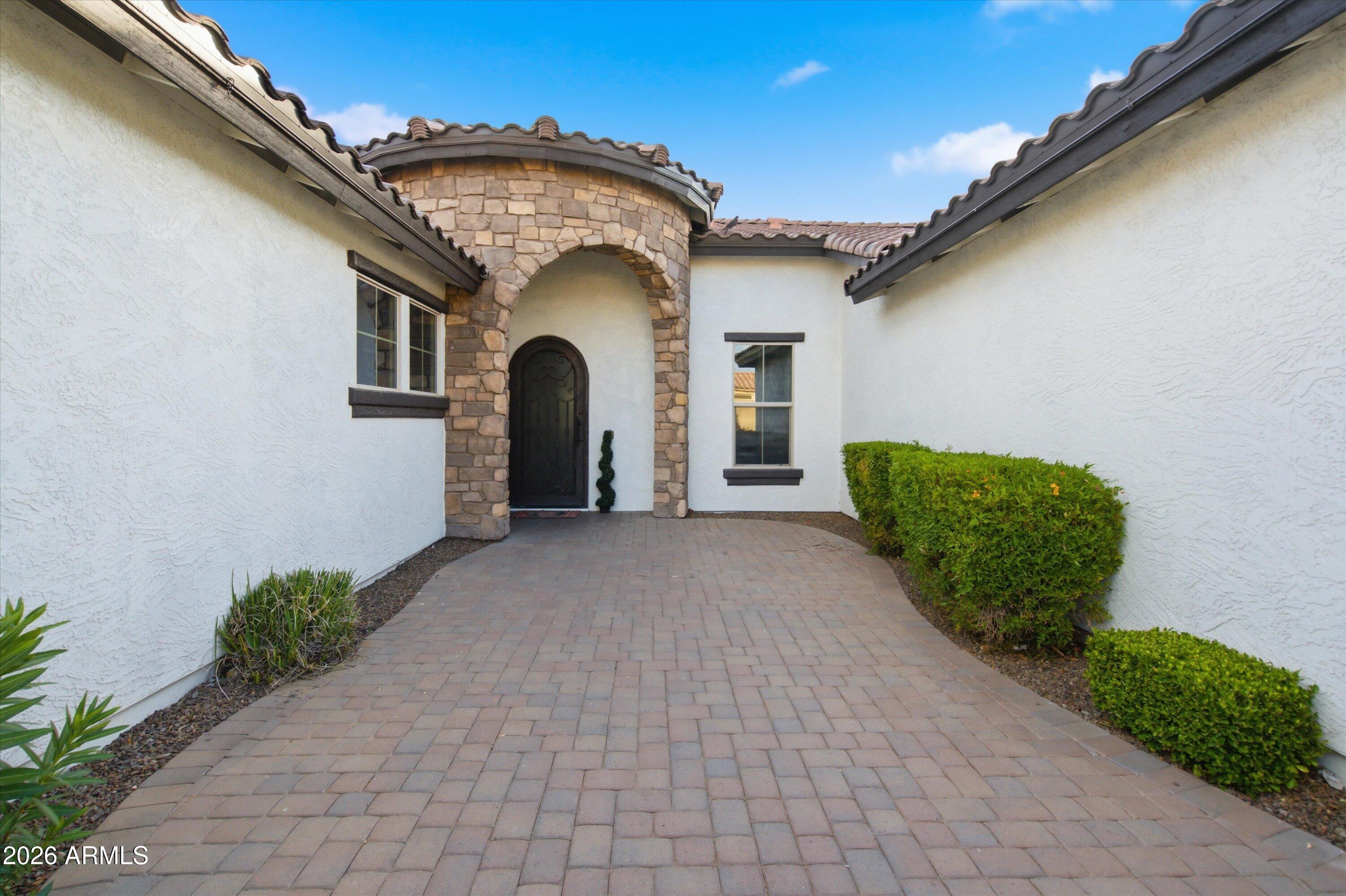 6602 S BRIDAL VAIL Drive