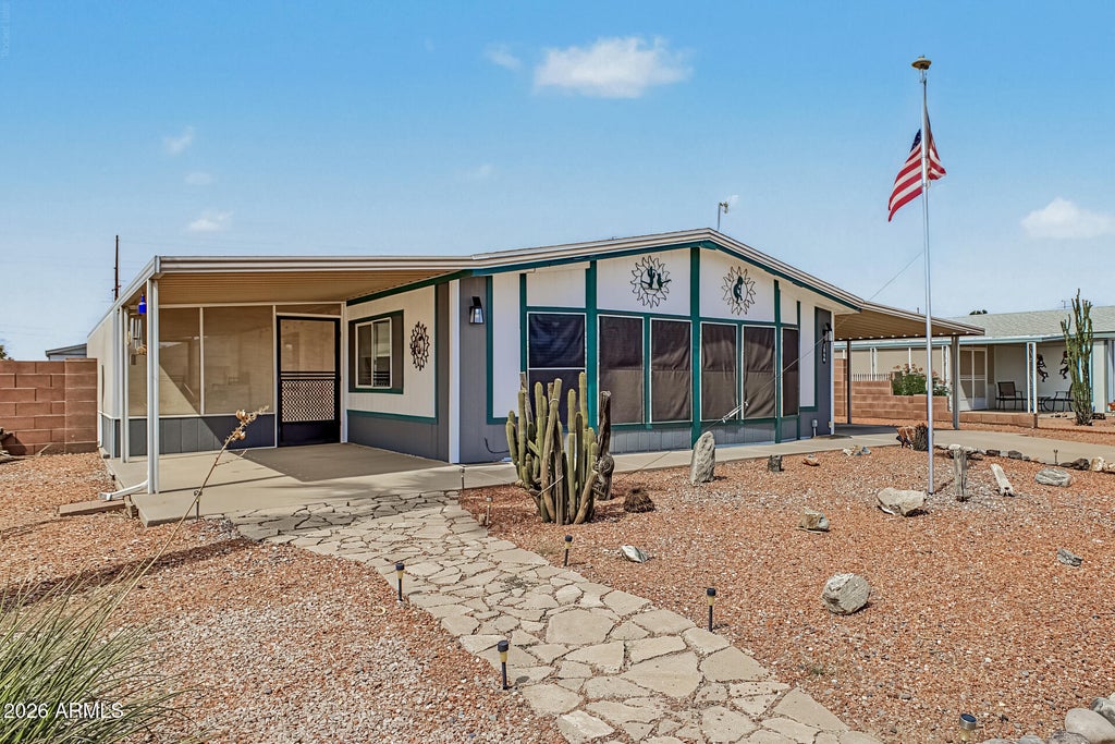 Photo of 1866 S Missouri Drive, Casa Grande, AZ 85194 (MLS # 7084503)