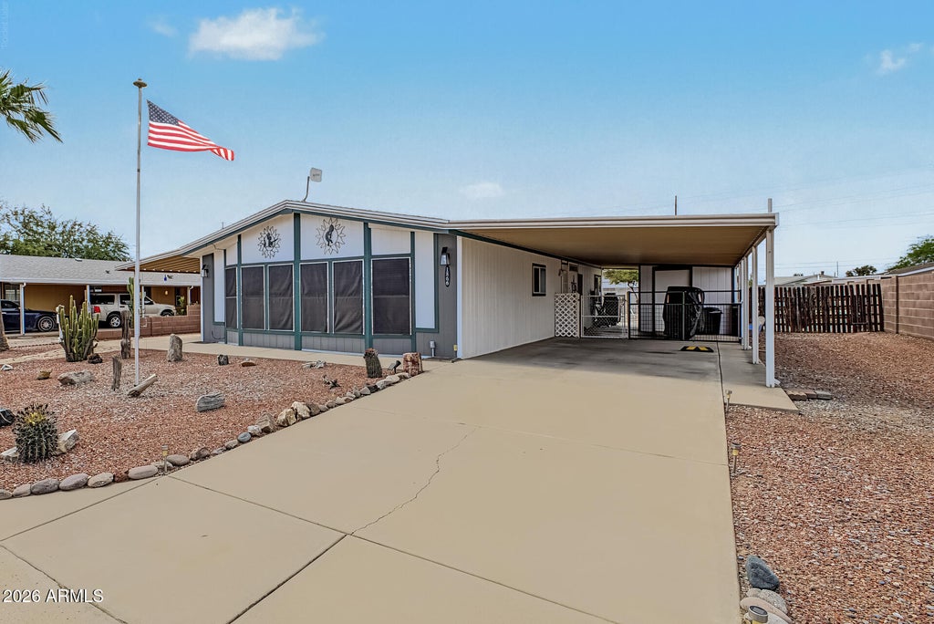 Photo of 1866 S Missouri Drive, Casa Grande, AZ 85194 (MLS # 7084503)