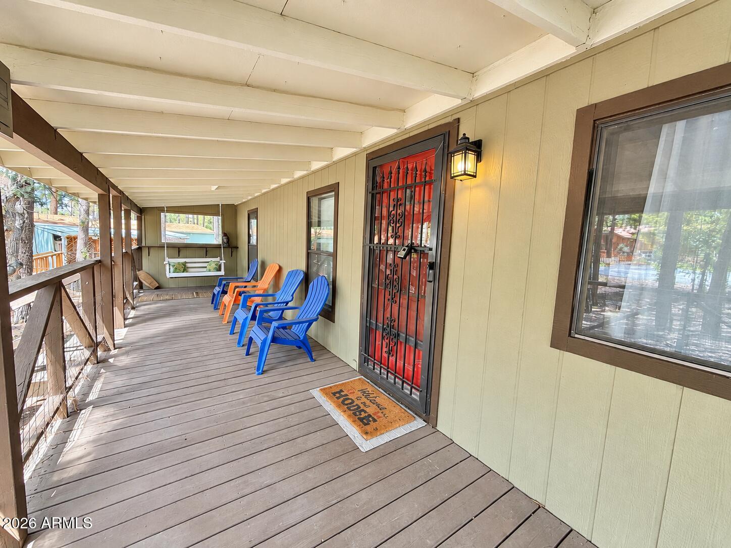 684 W COOLEY Lane