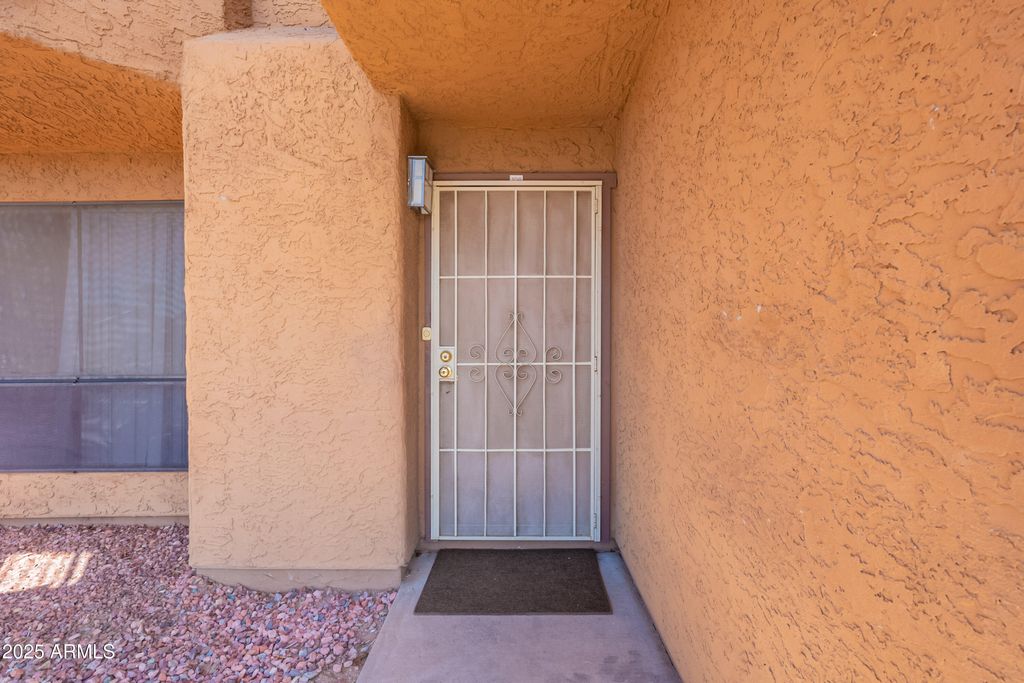 Photo of 11640 N 51st Avenue #108, Glendale, AZ 85304 (MLS # 6976464)