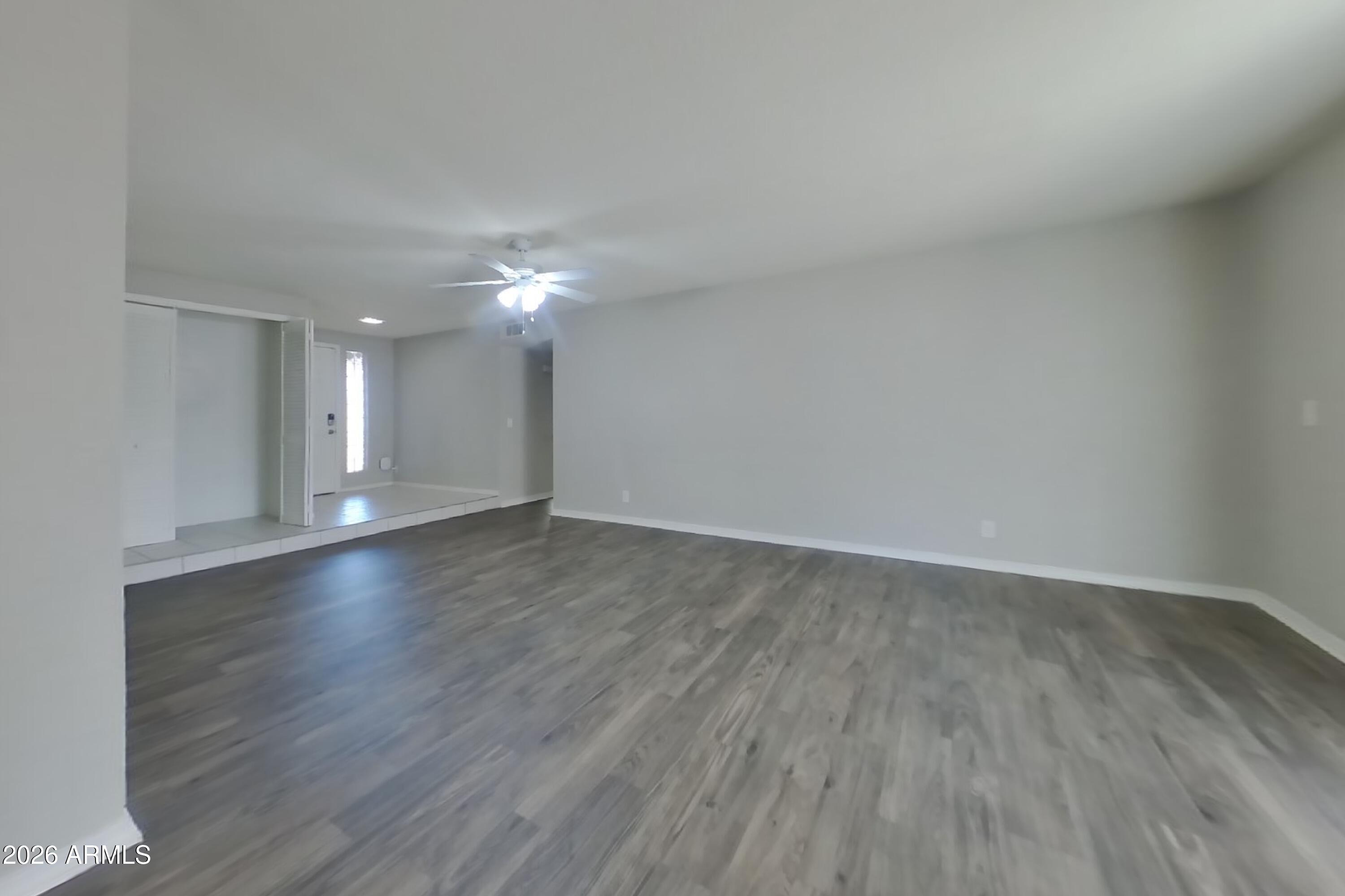 2803 N DAKOTA Street