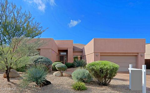 Photo of 32698 N 68th Place, Scottsdale, AZ 85266 (MLS # 6943977)