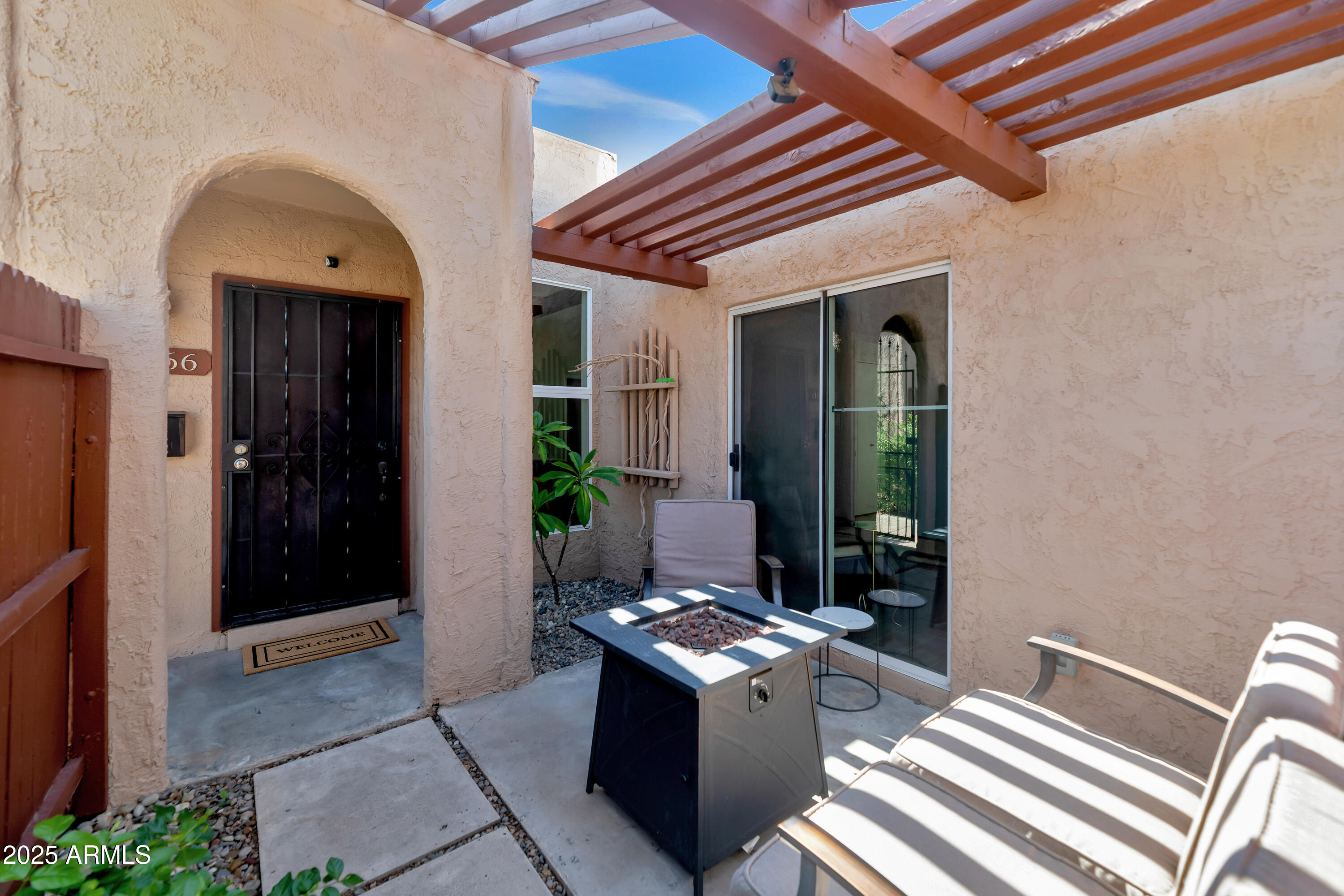 1066 E Pueblo Road