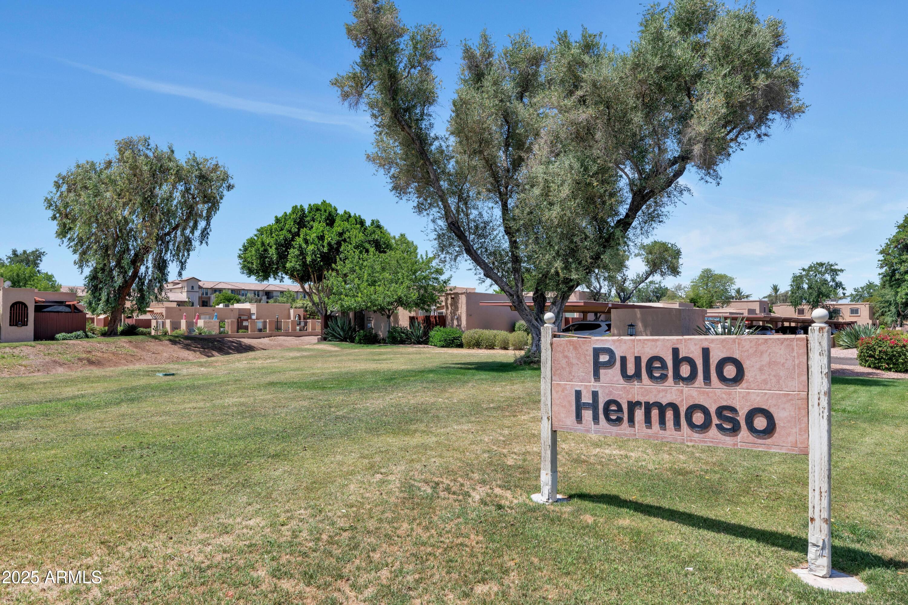 1066 E Pueblo Road