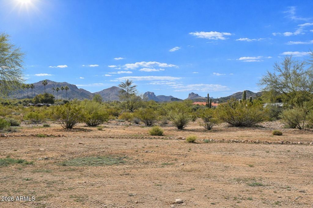 Photo of 4621 E Onyx Avenue, Phoenix, AZ 85028 (MLS # 6973881)