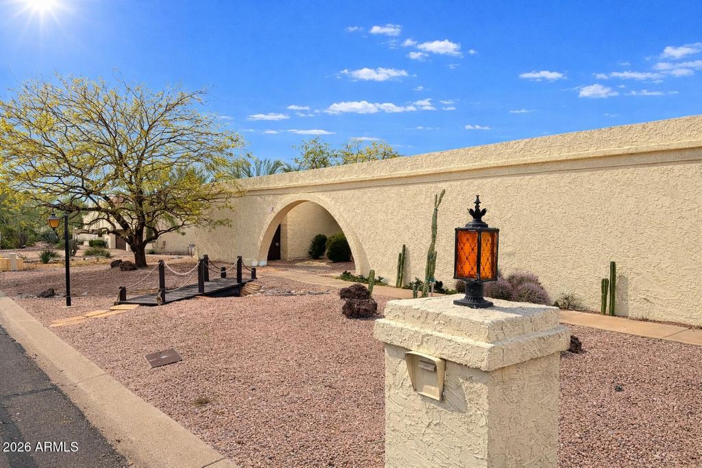 Photo of 4621 E Onyx Avenue, Phoenix, AZ 85028 (MLS # 6973881)