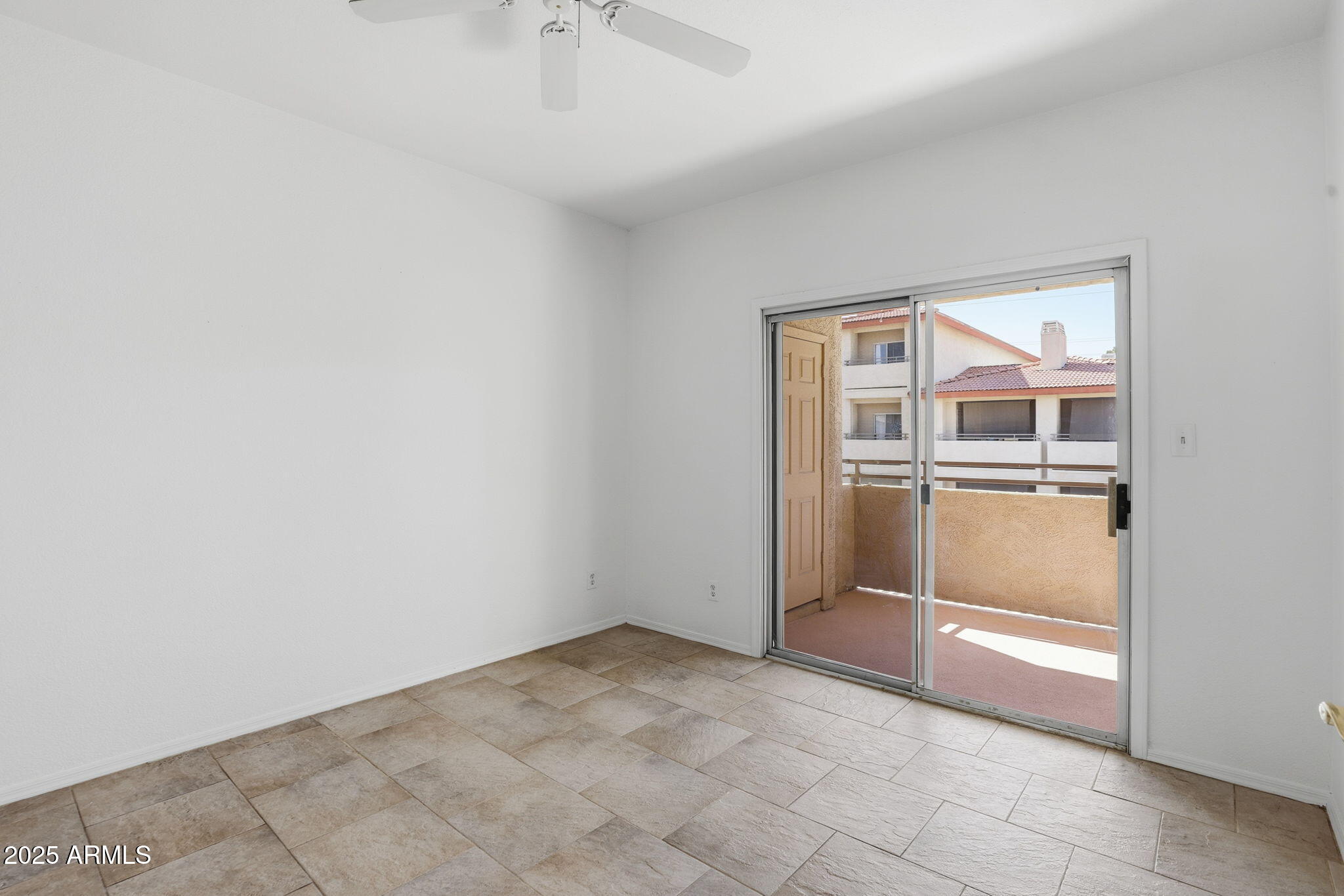 10410 N CAVE CREEK Road 2088
