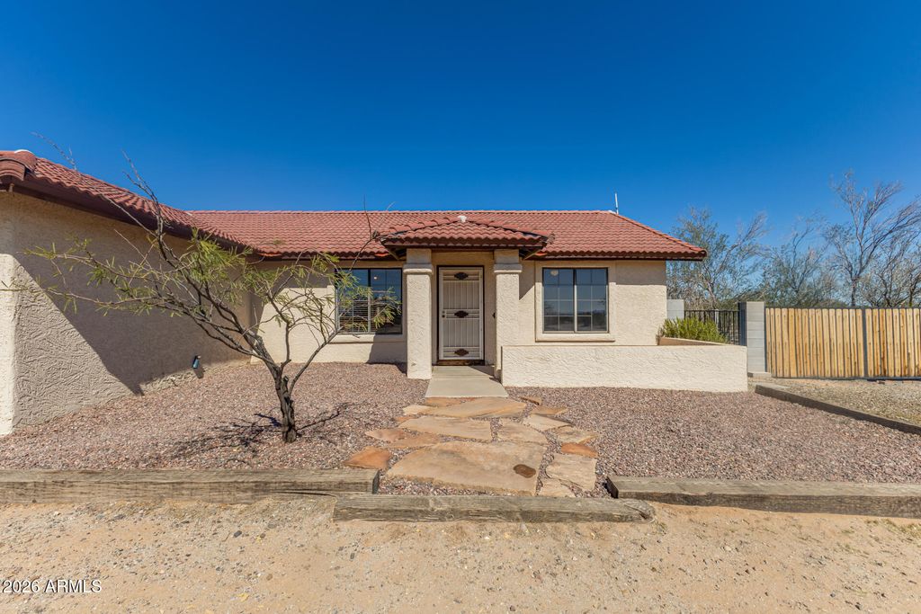 Photo of 14494 W Waverly Drive, Casa Grande, AZ 85194 (MLS # 6981601)