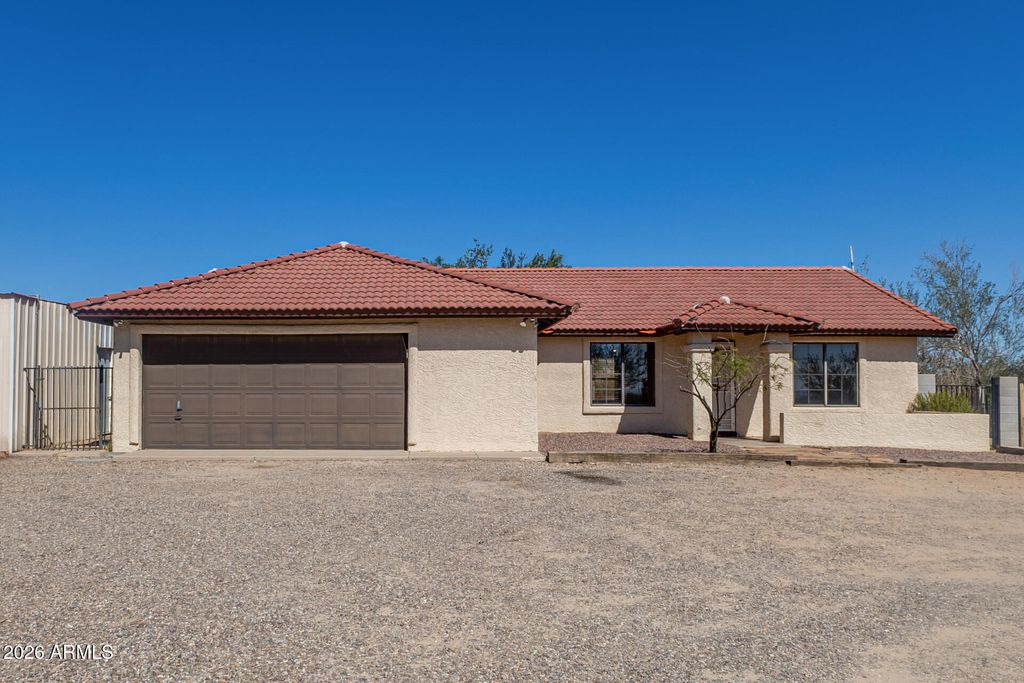 Photo of 14494 W Waverly Drive, Casa Grande, AZ 85194 (MLS # 6981601)