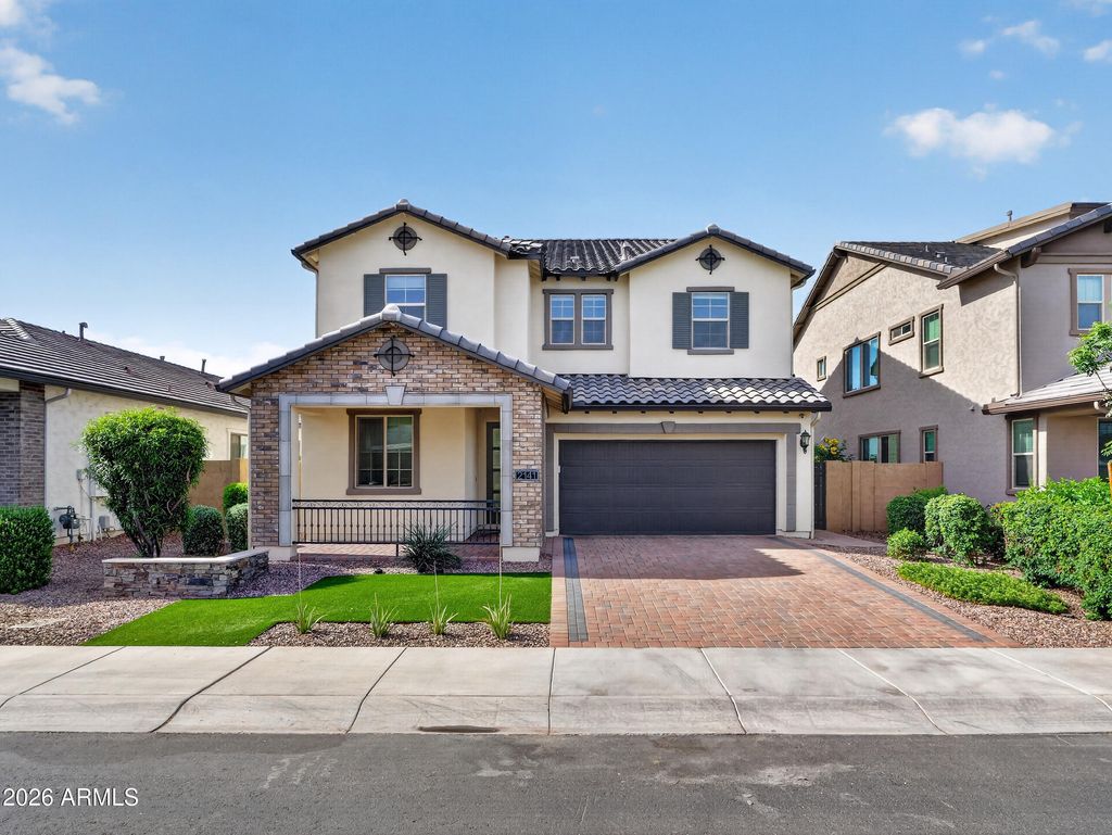 Photo of 2141 E Flamingo Way, Gilbert, AZ 85297 (MLS # 7018278)