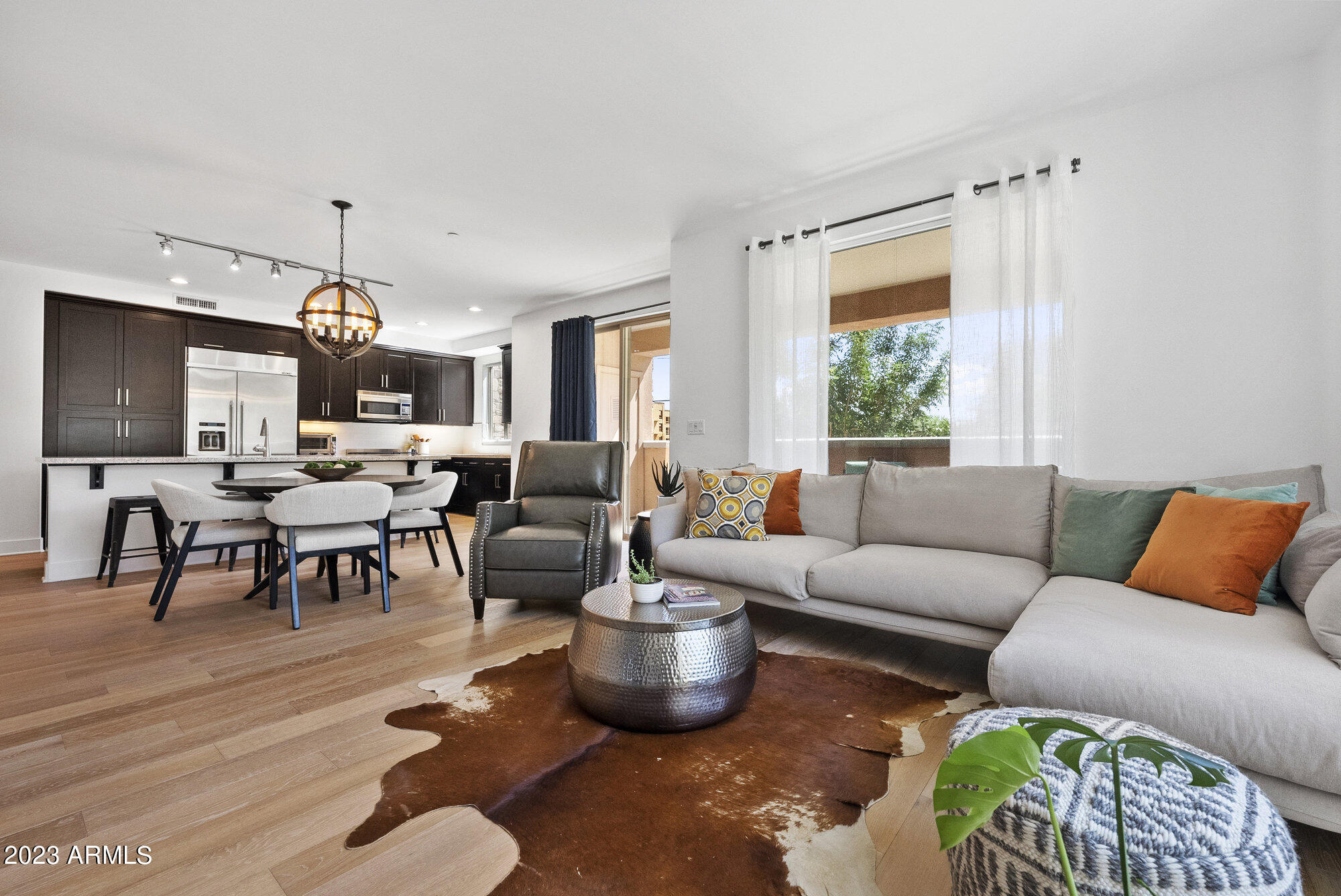 4803 N WOODMERE FAIRWAY -- 1011