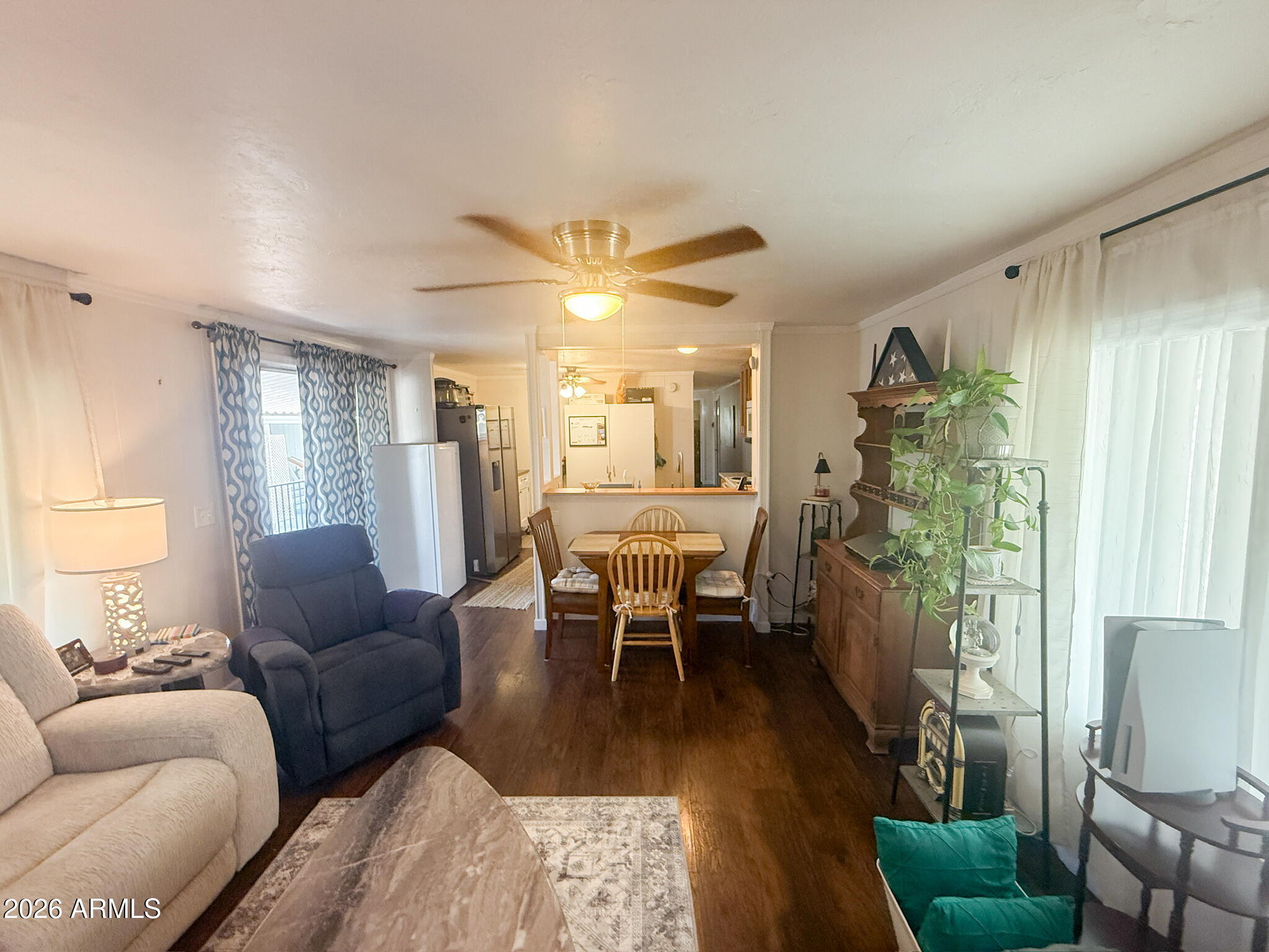 4065 E University Drive 365