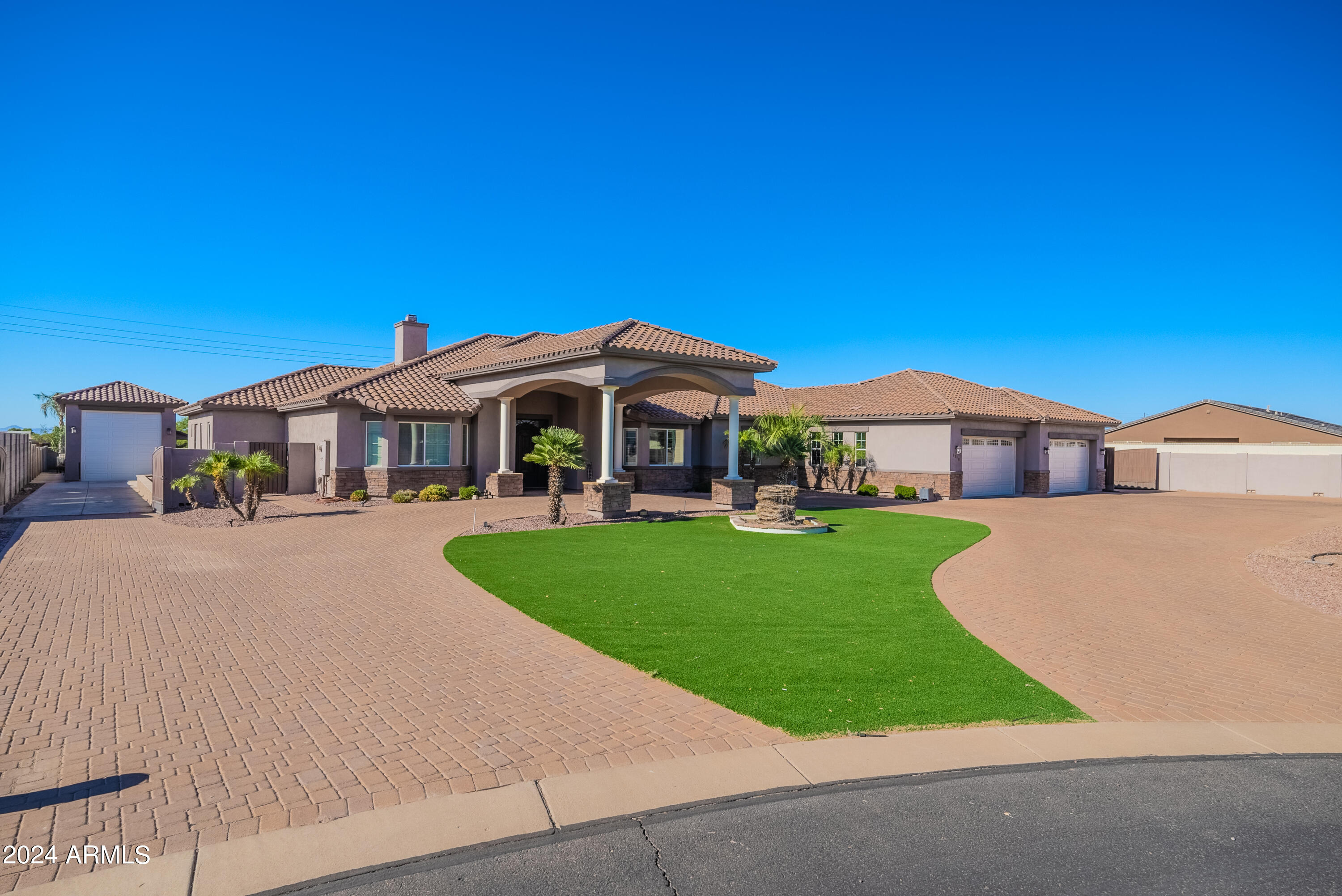 5178 W Encanto Paseo Drive