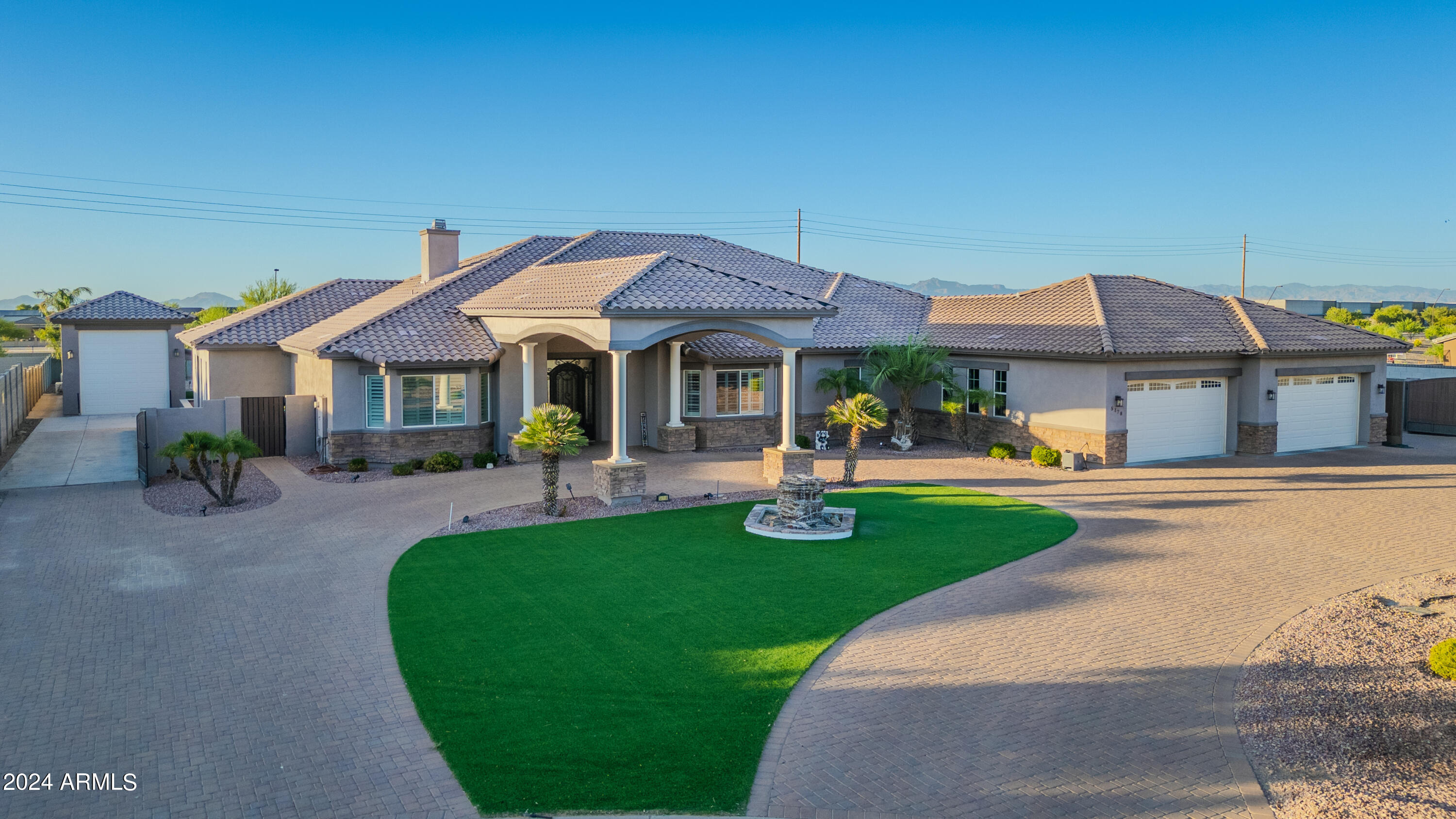 5178 W Encanto Paseo Drive