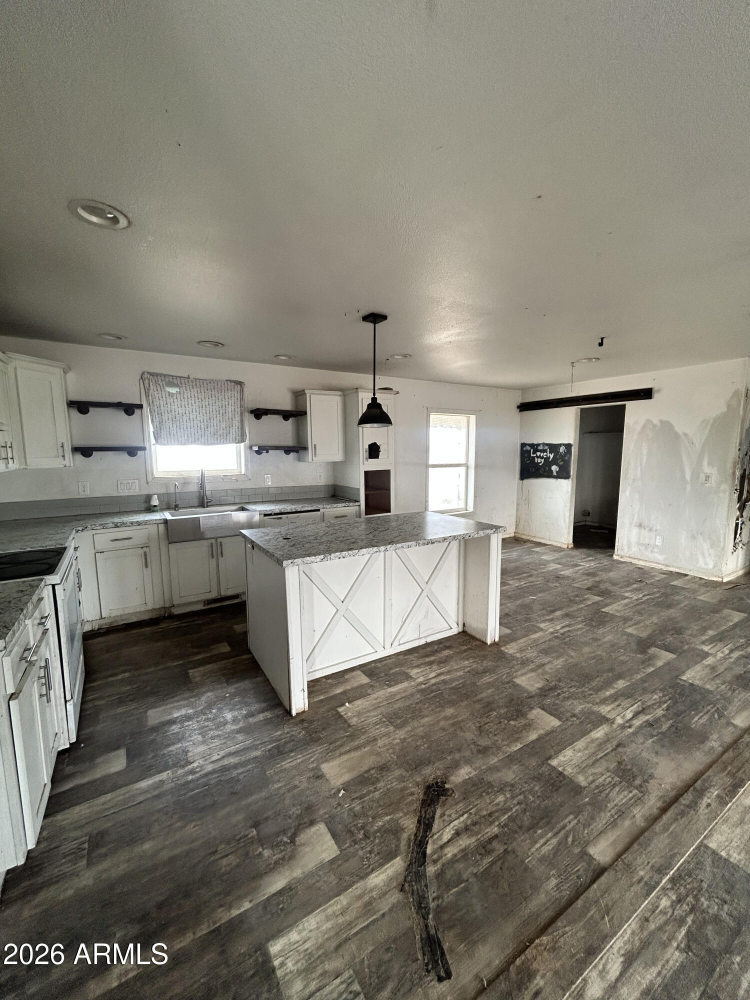 22708 E DARLENE Drive