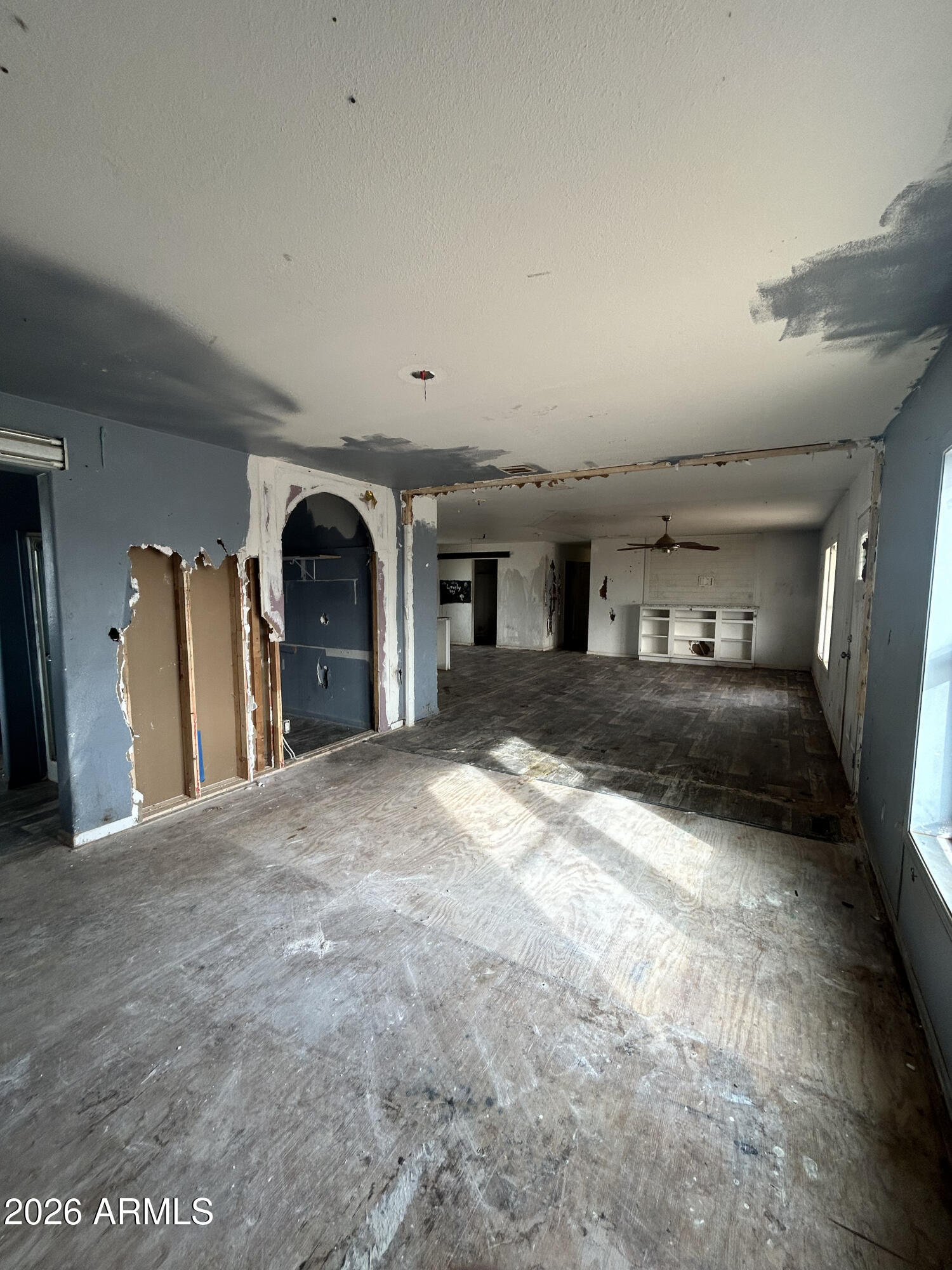 22708 E DARLENE Drive