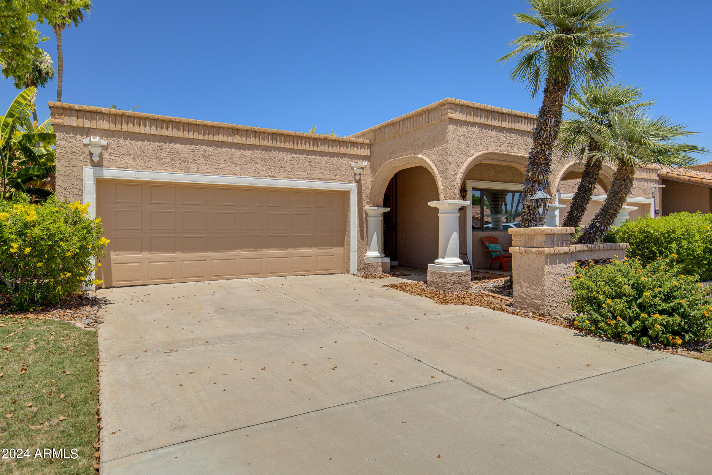 7814 N VIA DE FRONTERA --