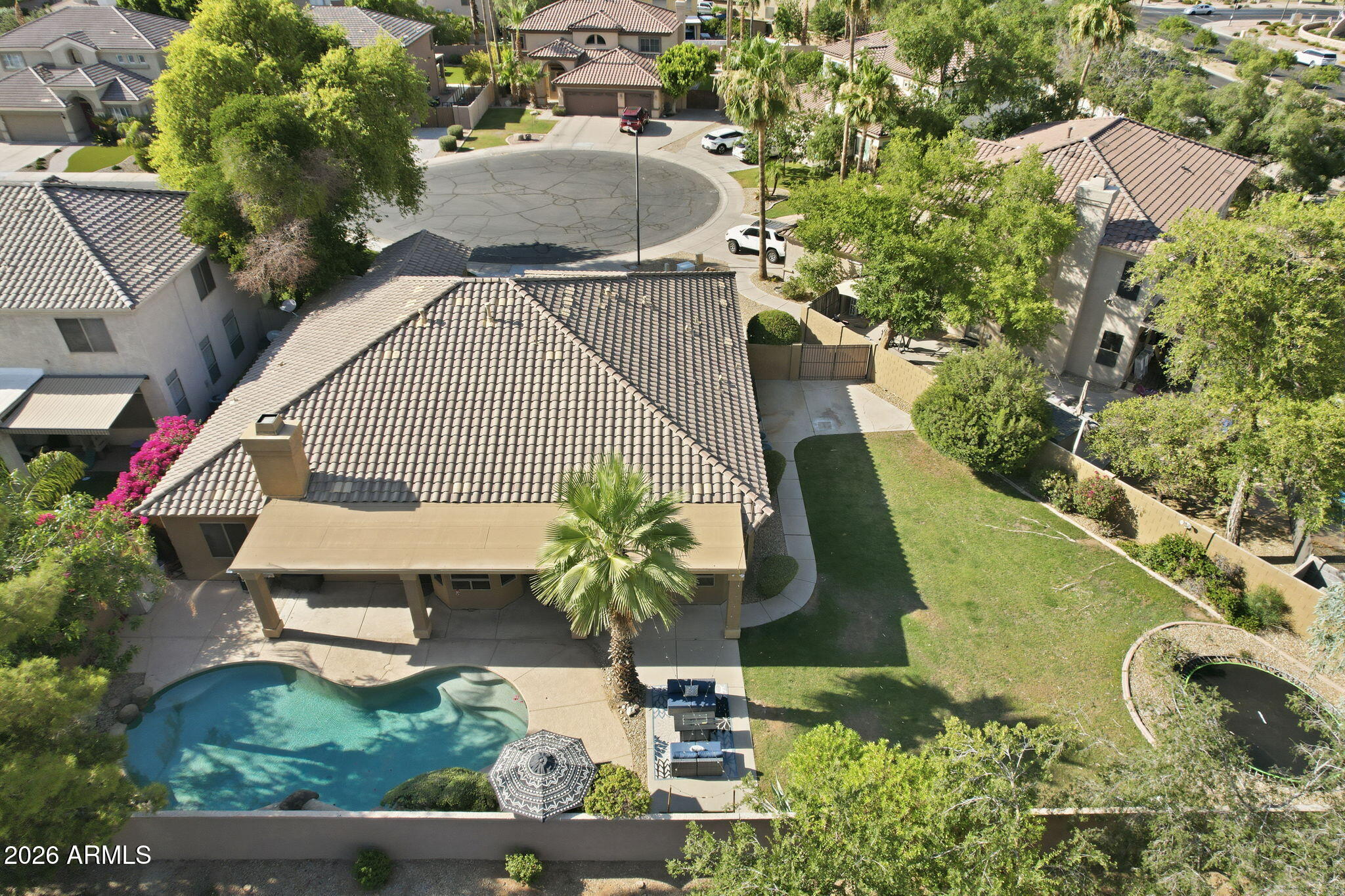 1561 E SARATOGA Court