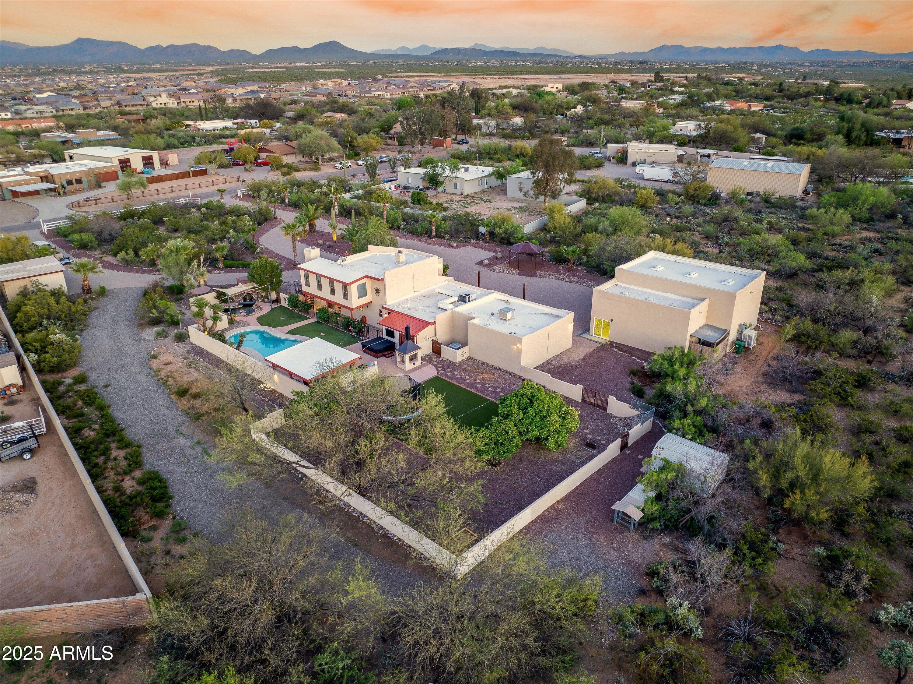 7850 S AVENIDA DE PINA --