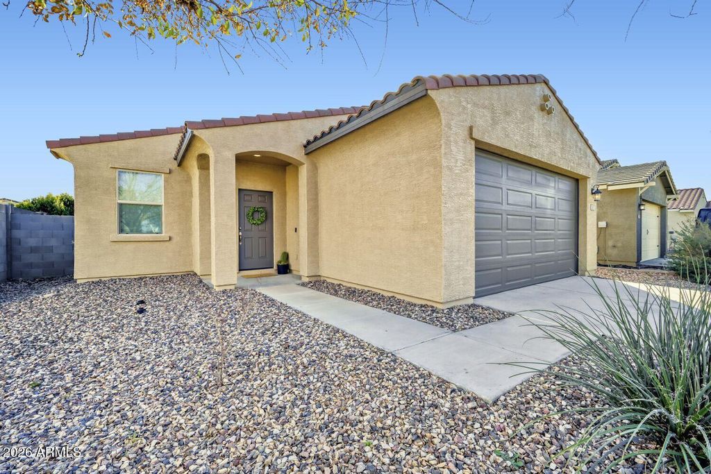 Photo of 363 W Chaska Trail, San Tan Valley, AZ 85140 (MLS # 6990684)