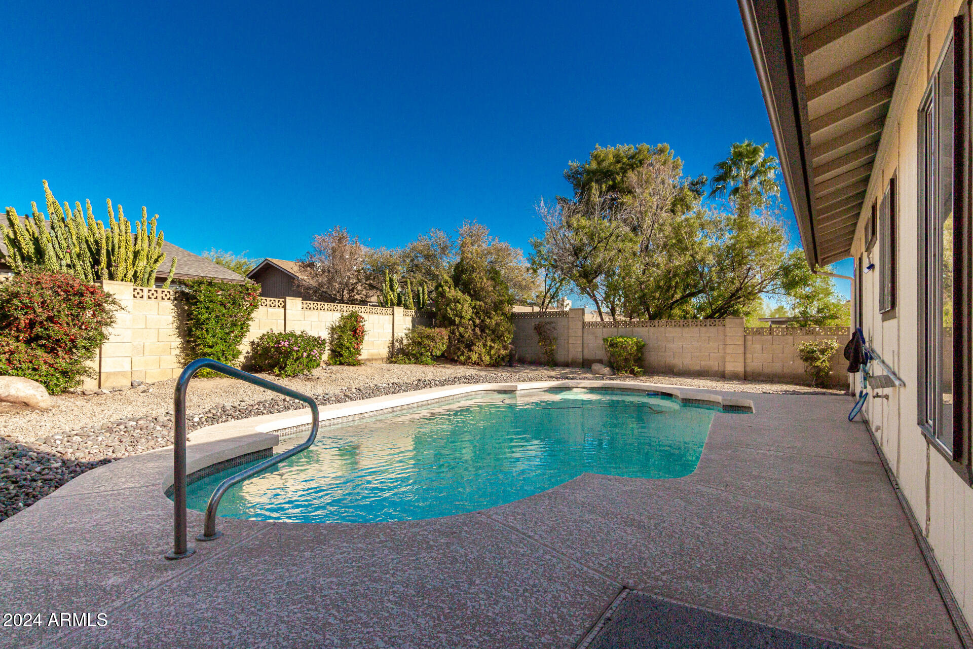 4442 E WALATOWA Street