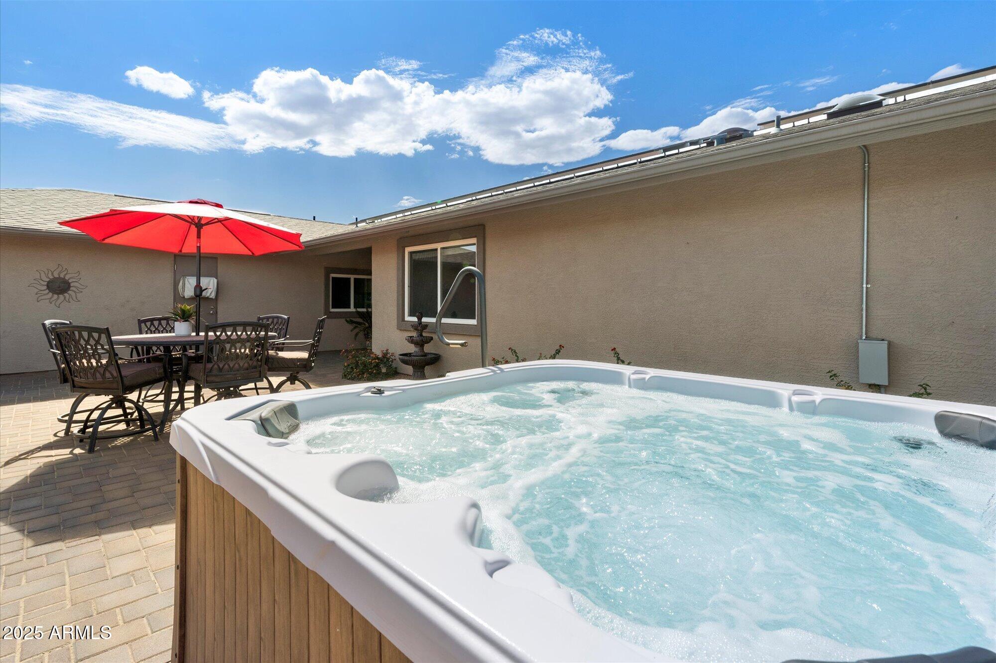 17410 N COUNTRY CLUB Drive