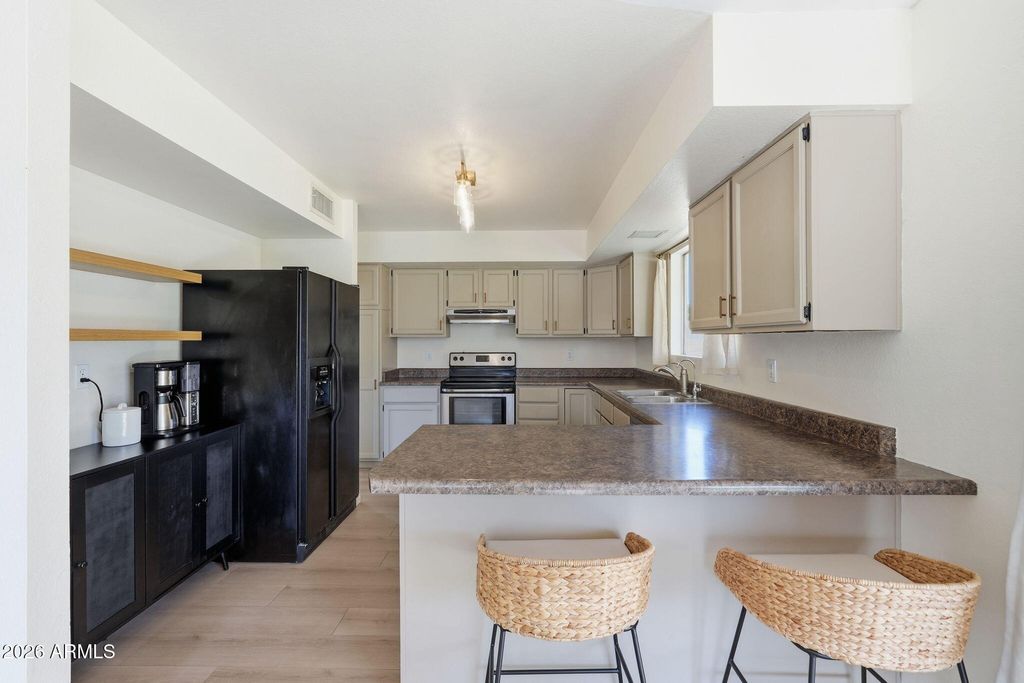 Photo of 19405 N 45th Drive, Glendale, AZ 85308 (MLS # 6990246)